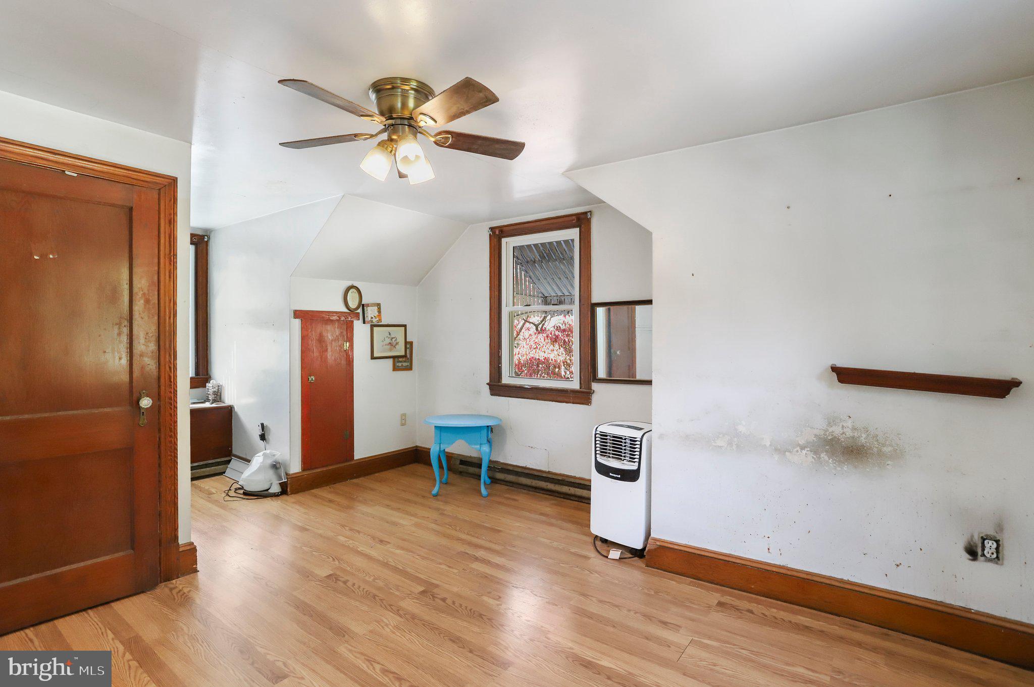 BRUNSWICK - Residential