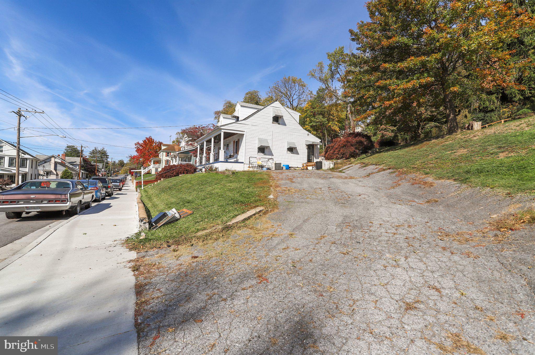 BRUNSWICK - Residential