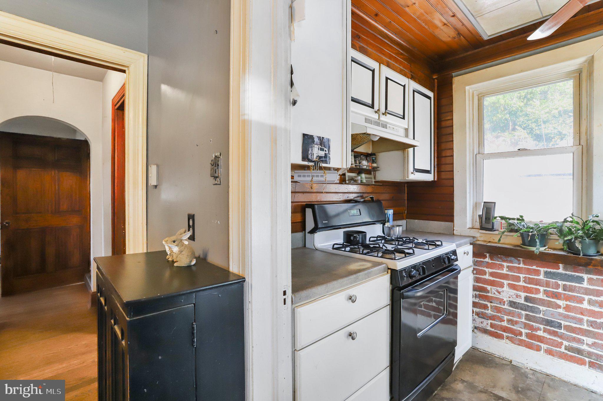 BRUNSWICK - Residential