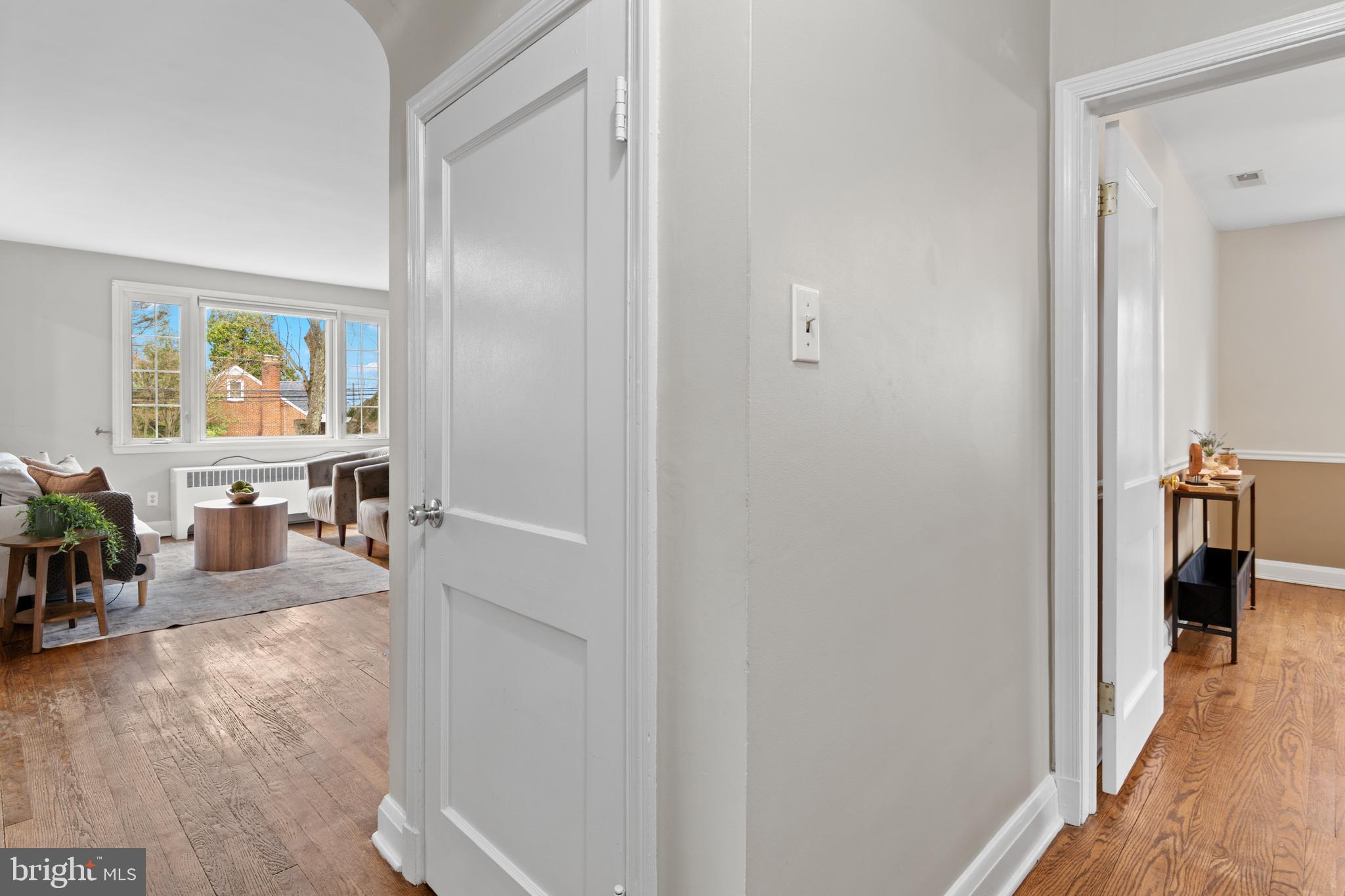 COLONIAL GARDENS - Residential