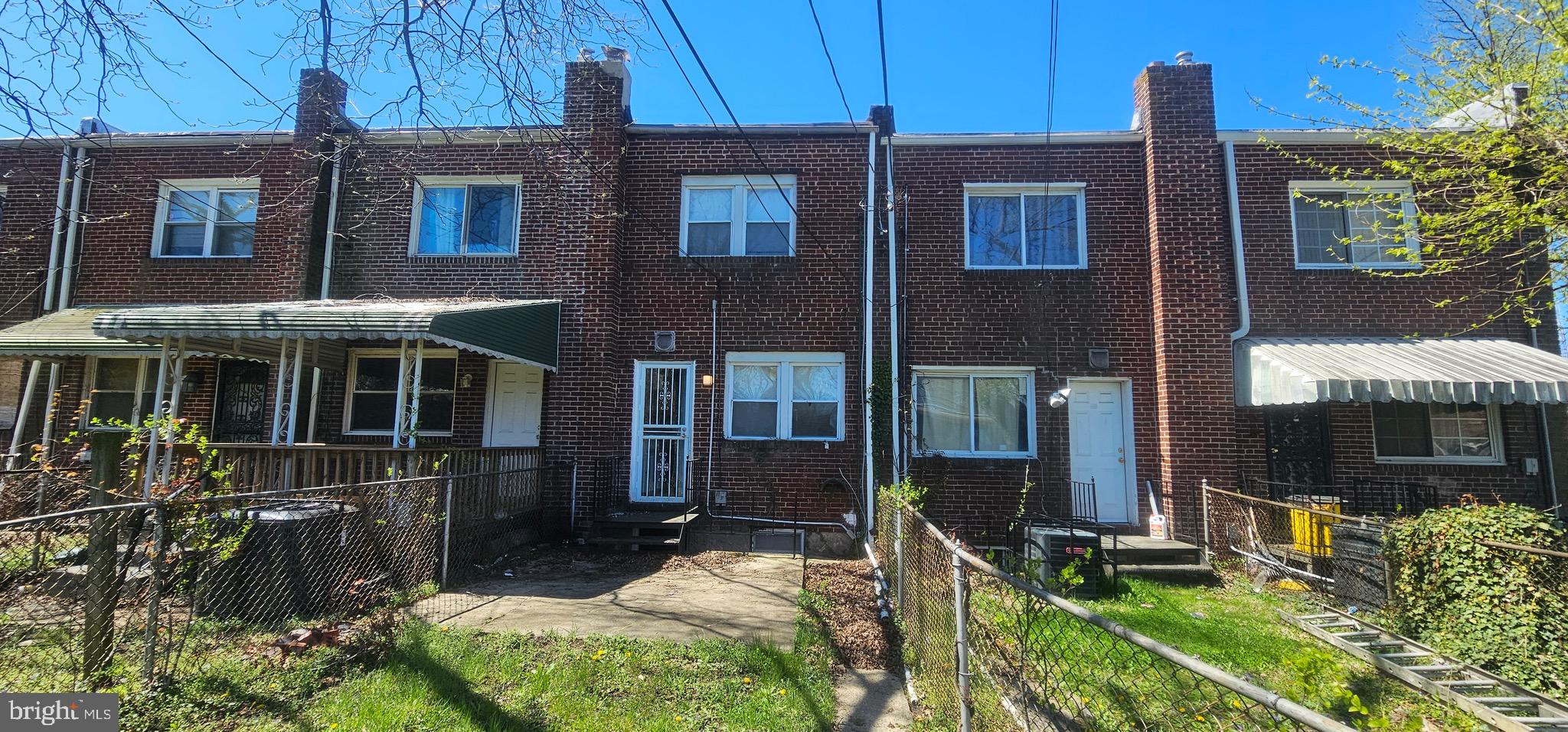 GREENSPRING - Residential