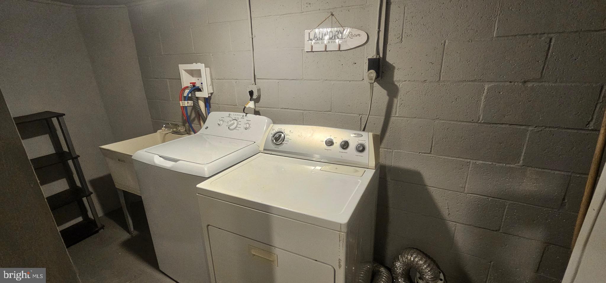 GREENSPRING - Residential