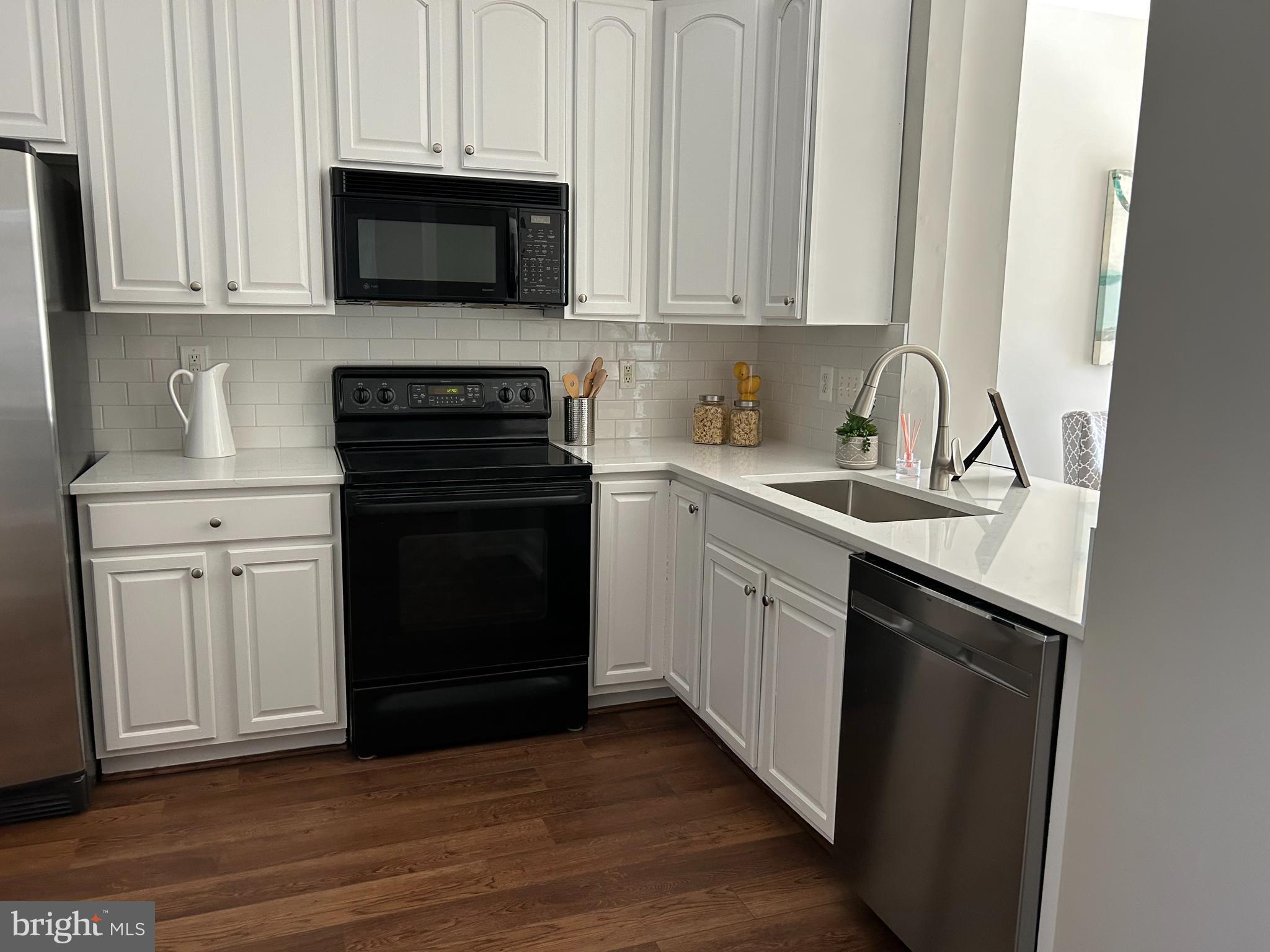 HERITAGE HUNT - Residential