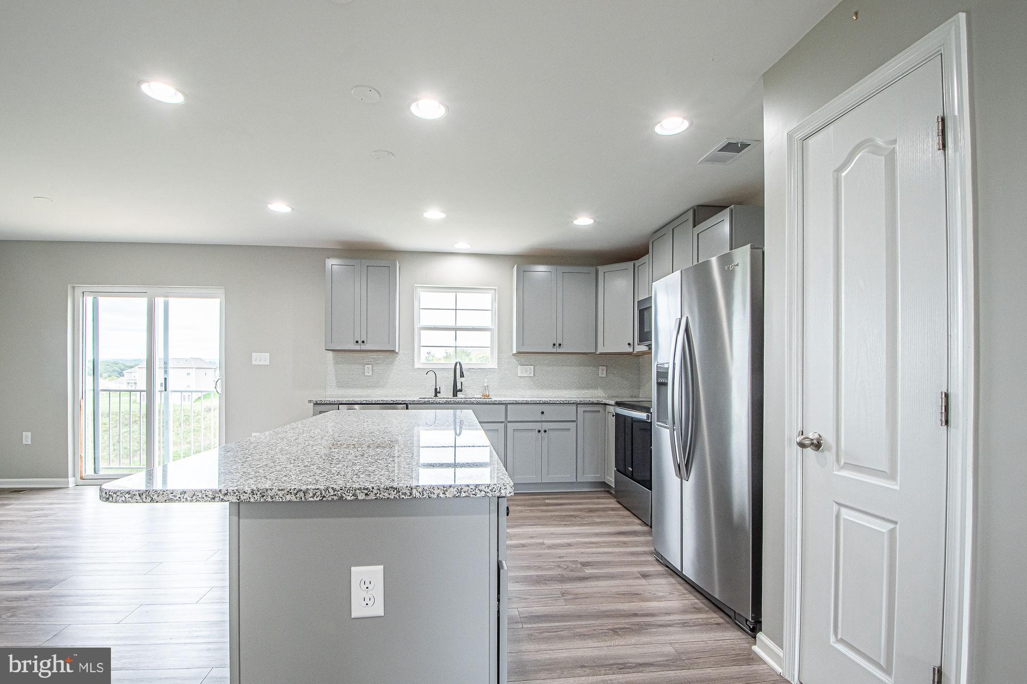 MORNING DOVE ESTATES - Residential