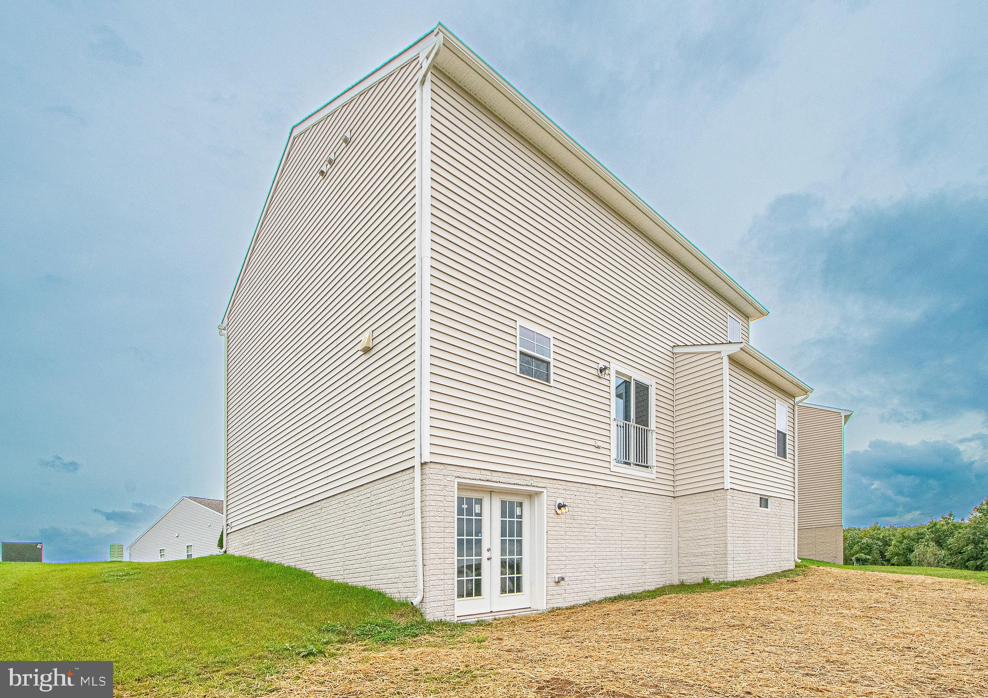 MORNING DOVE ESTATES - Residential