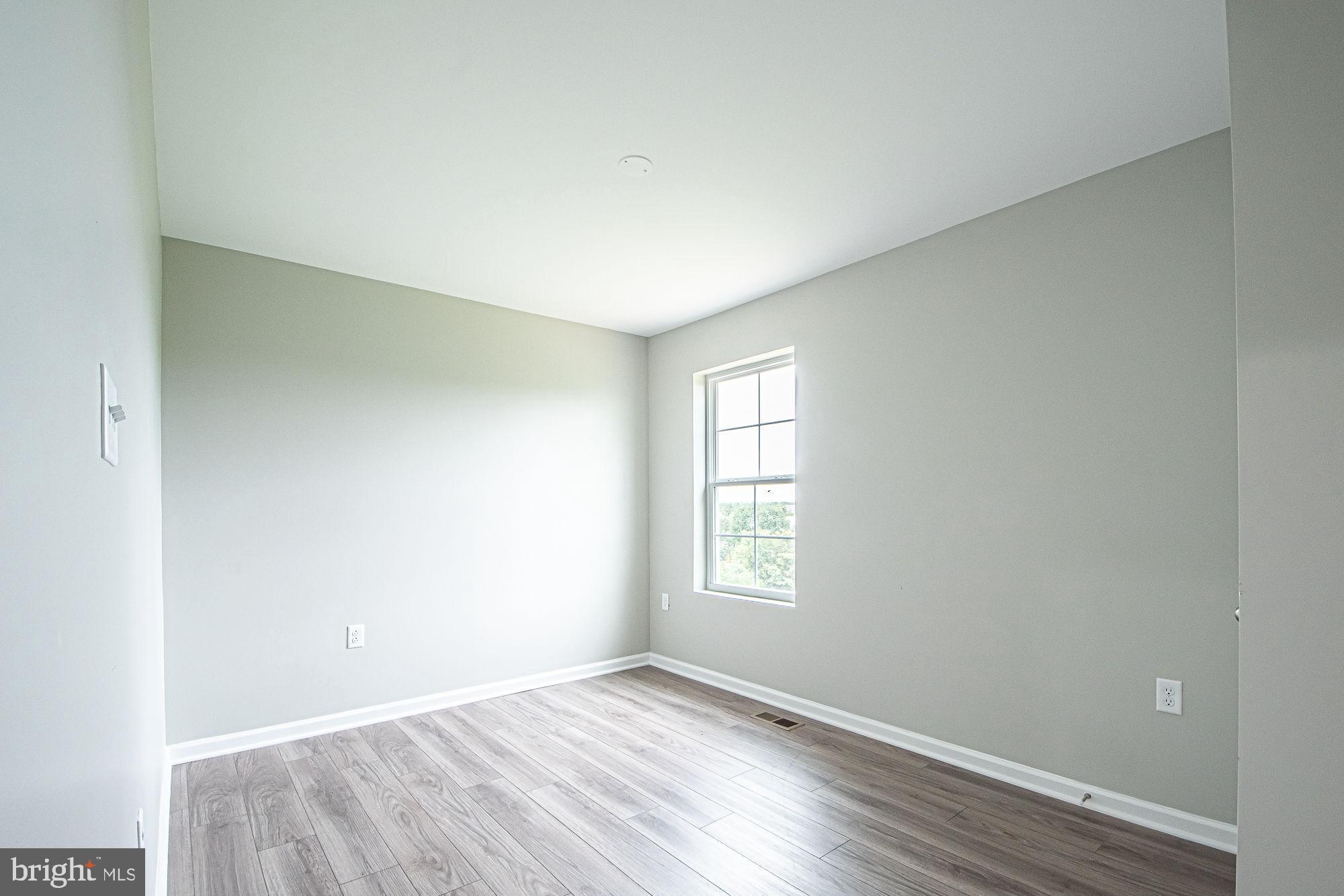 MORNING DOVE ESTATES - Residential