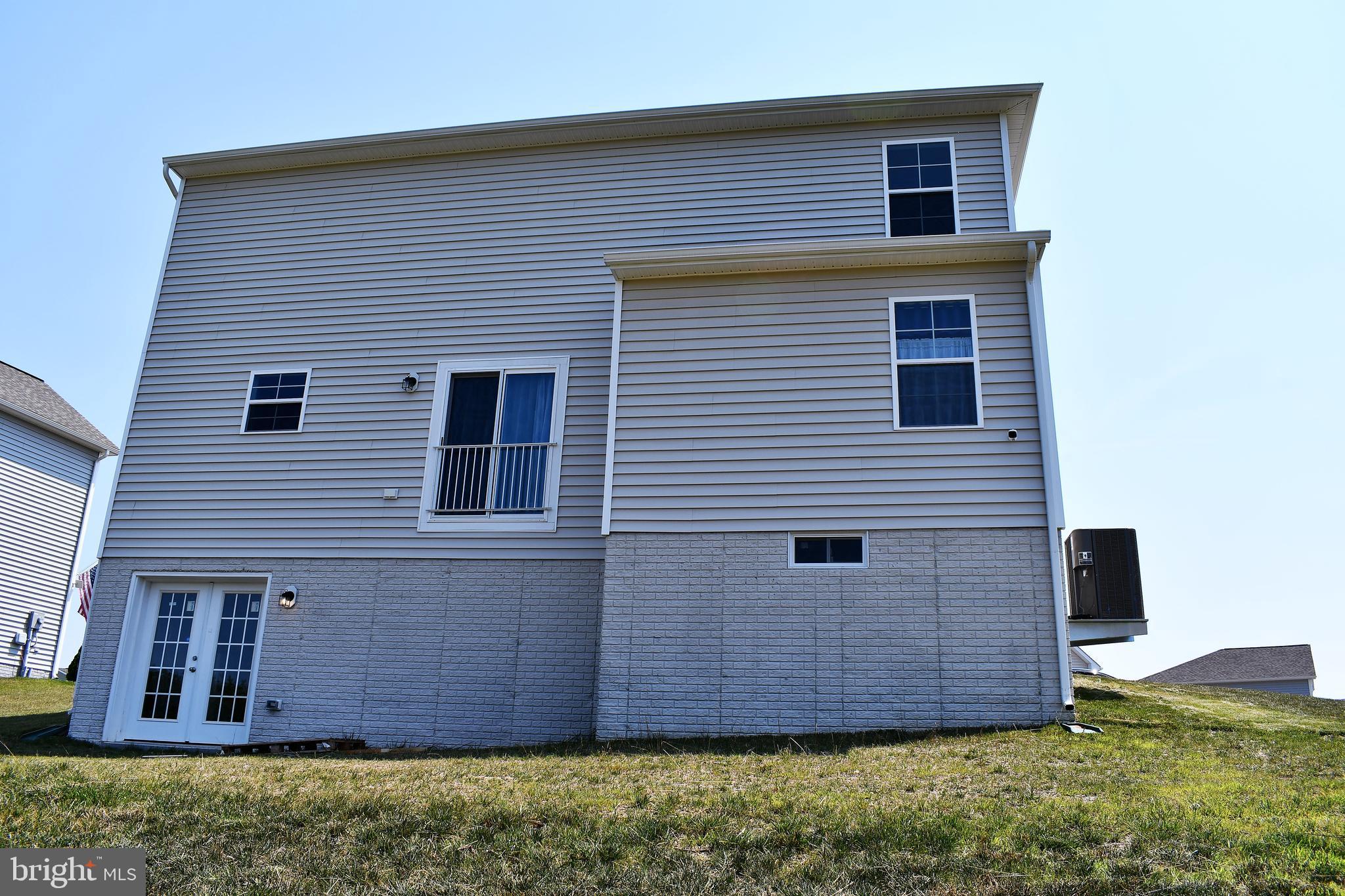 MORNING DOVE ESTATES - Residential