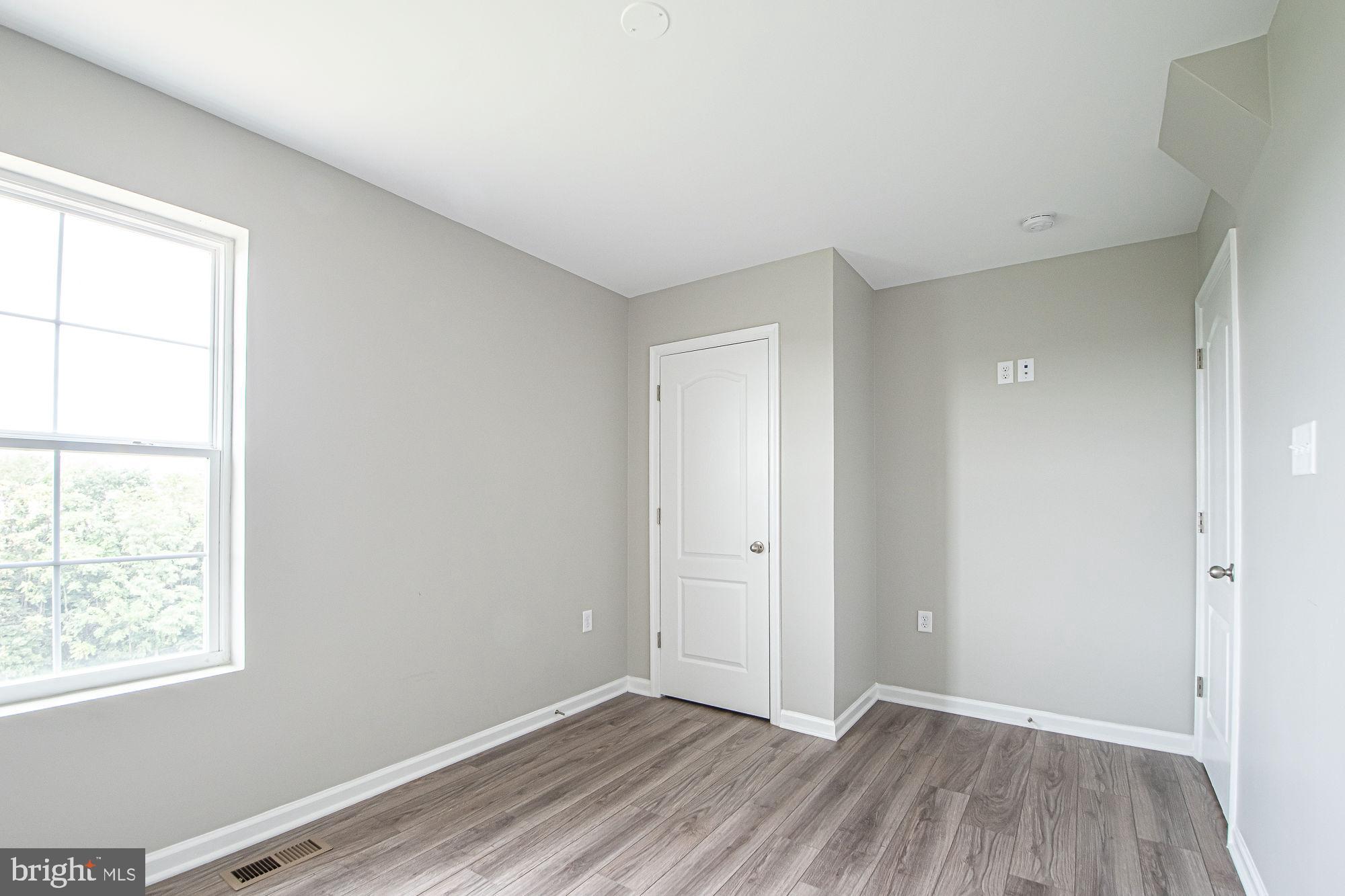 MORNING DOVE ESTATES - Residential