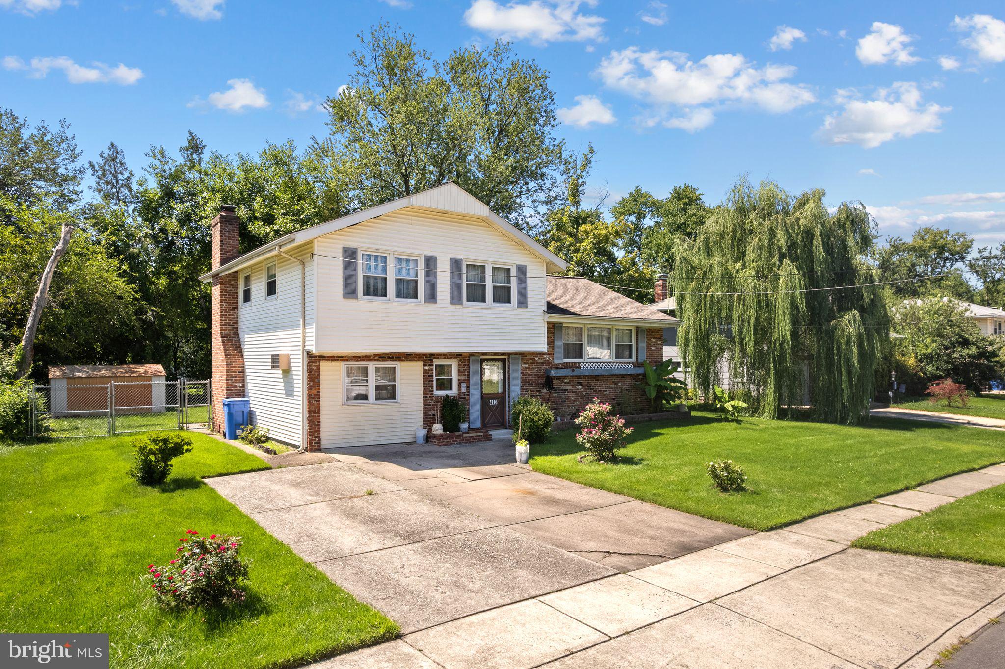 413 HOWARD ROAD