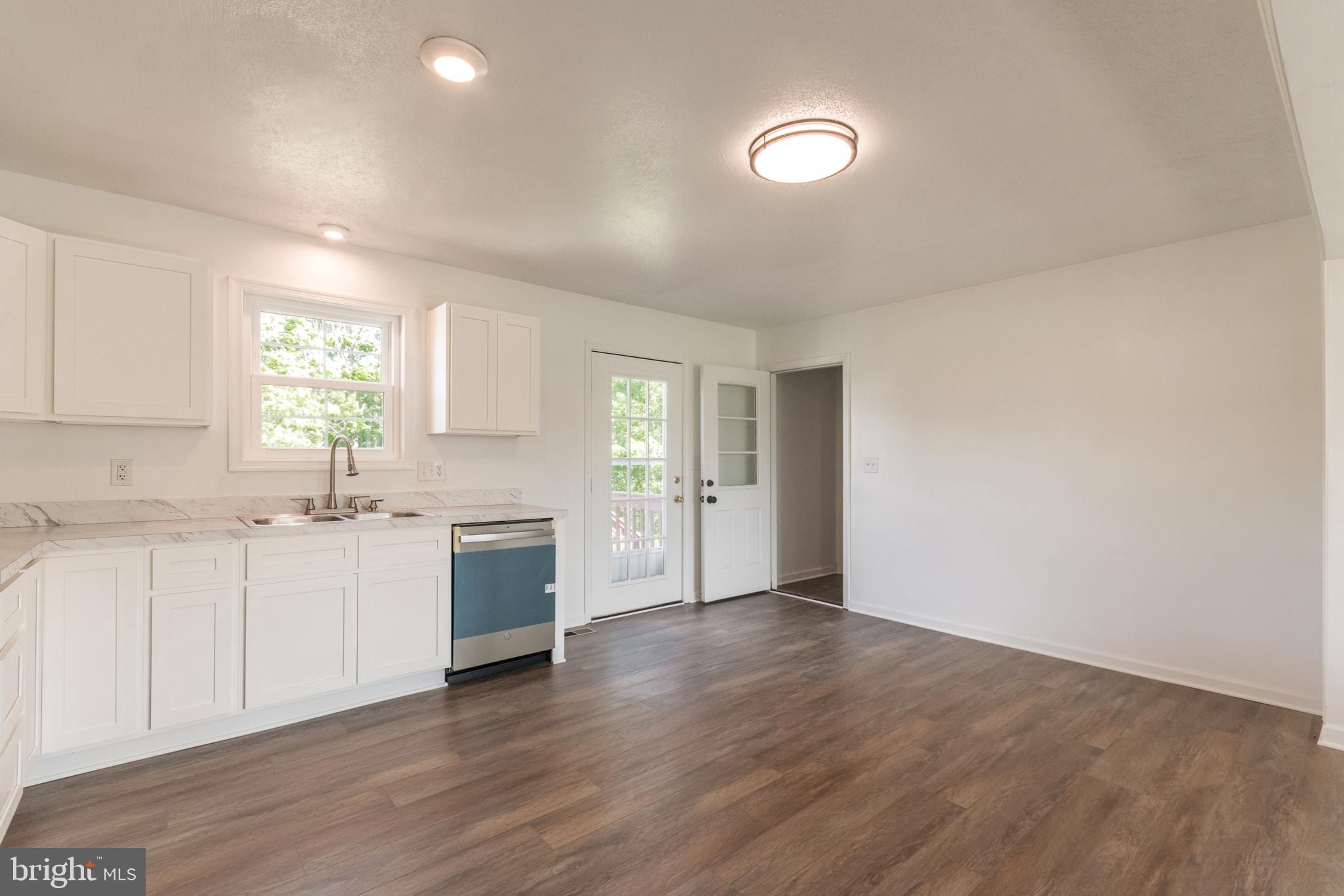 NADENBOUSCH HEIGHTS - Residential