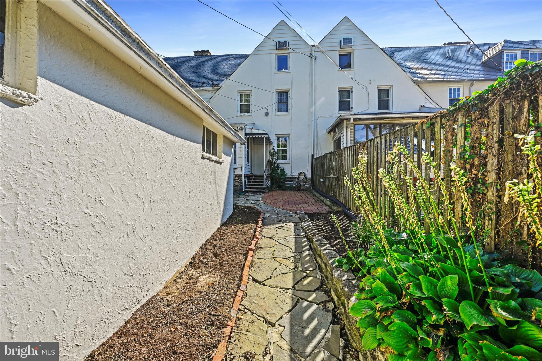 GUILFORD - Residential