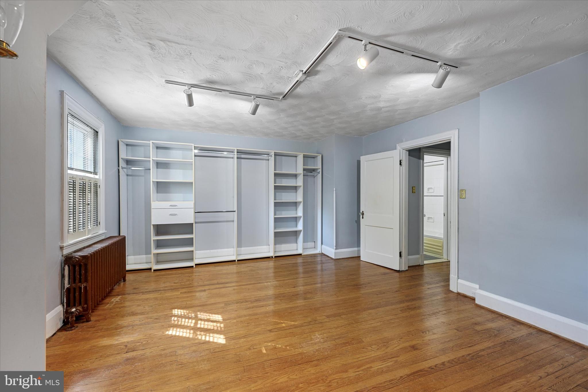 GUILFORD - Residential