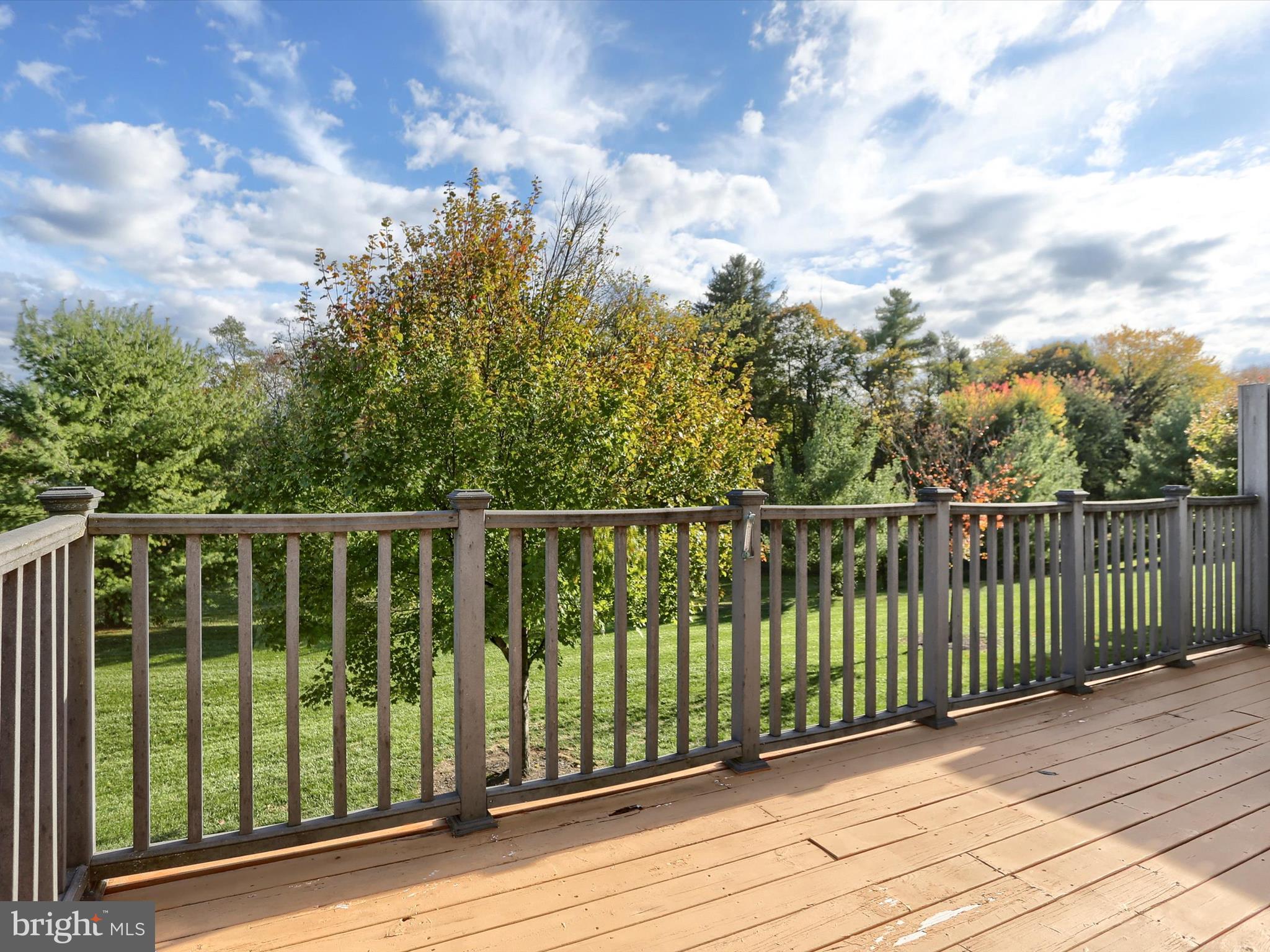 THE ENCLAVE - Residential