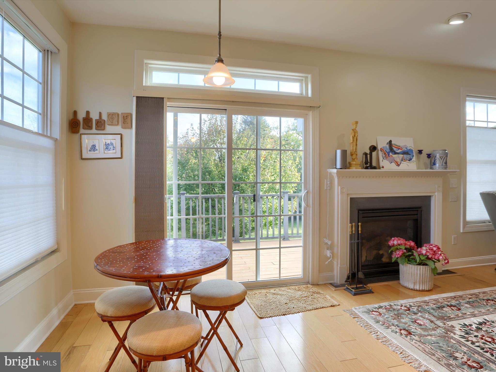 THE ENCLAVE - Residential