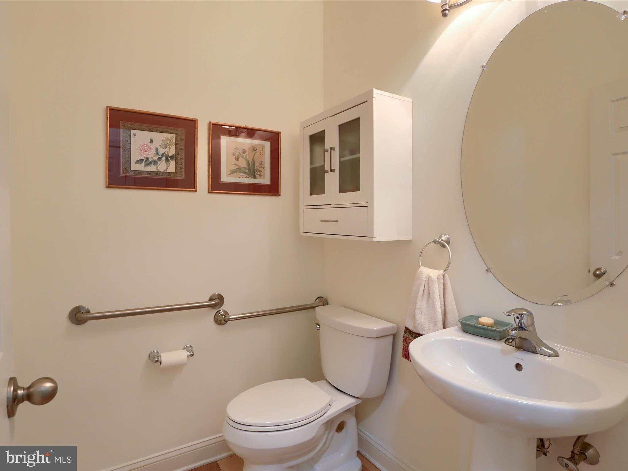 THE ENCLAVE - Residential