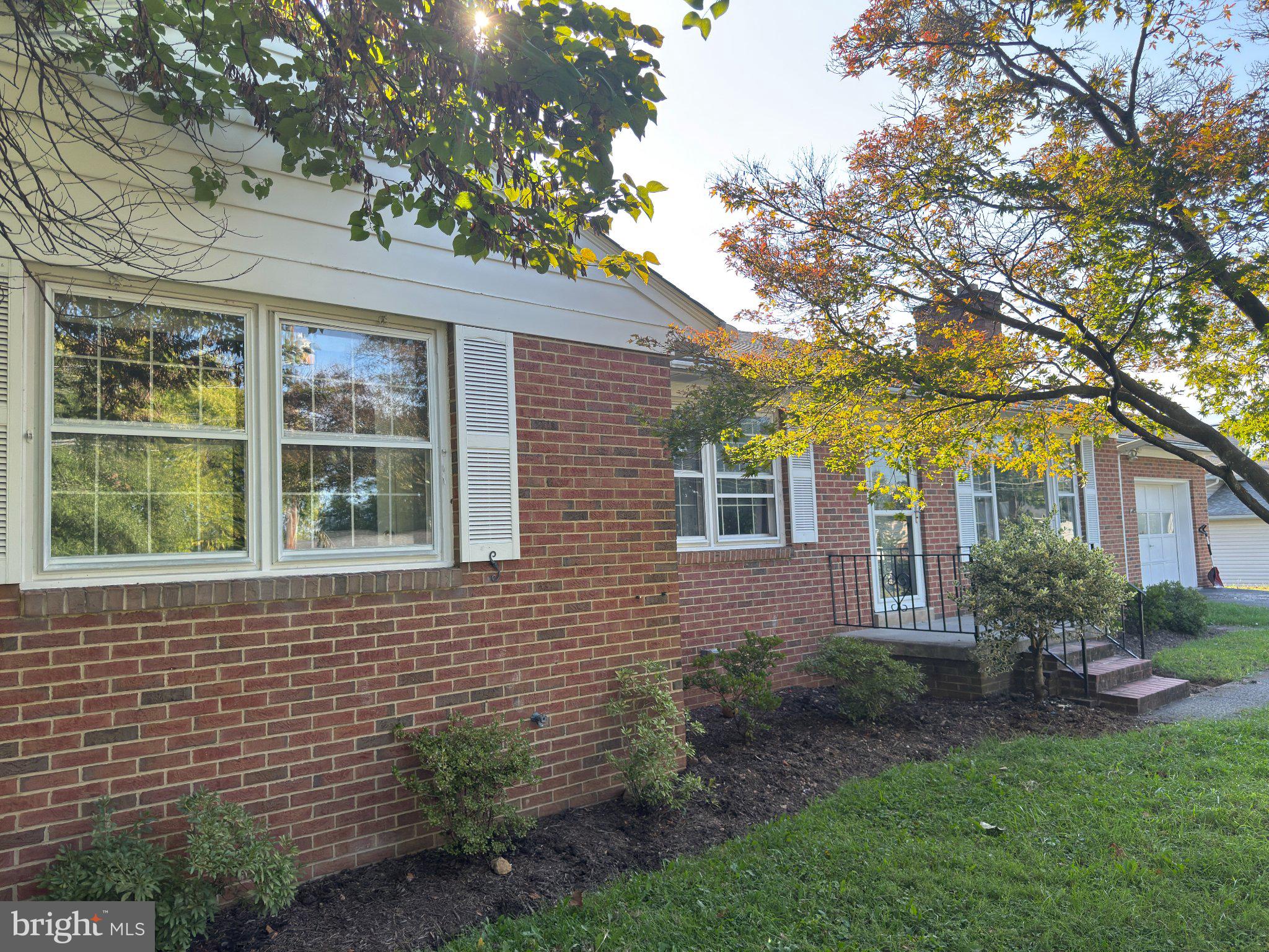 131 COUNTRY CLUB CIRCLE