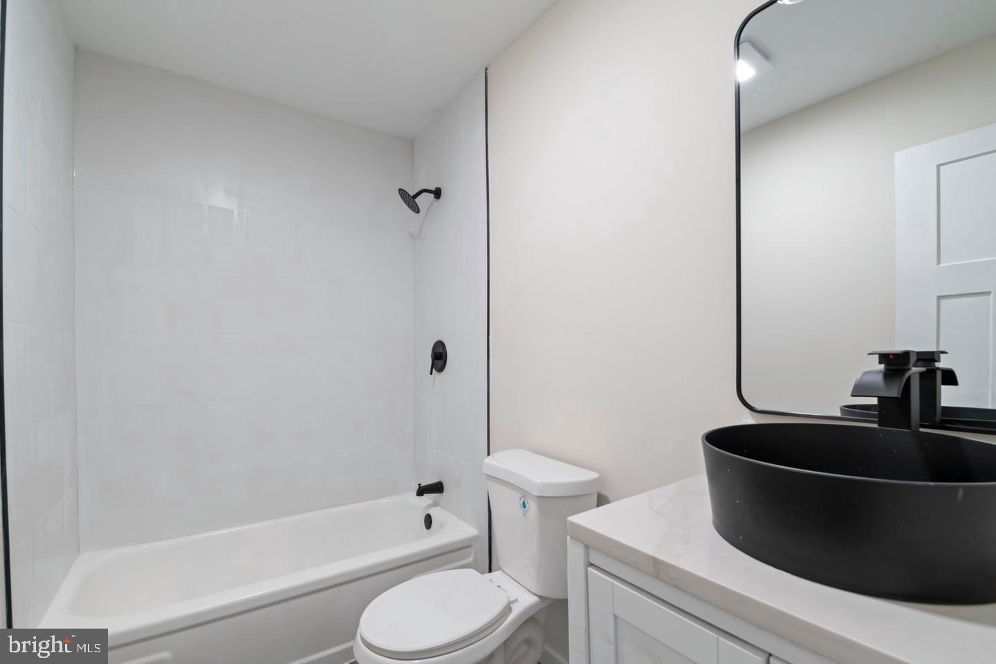 STONERIDGE - Residential Lease