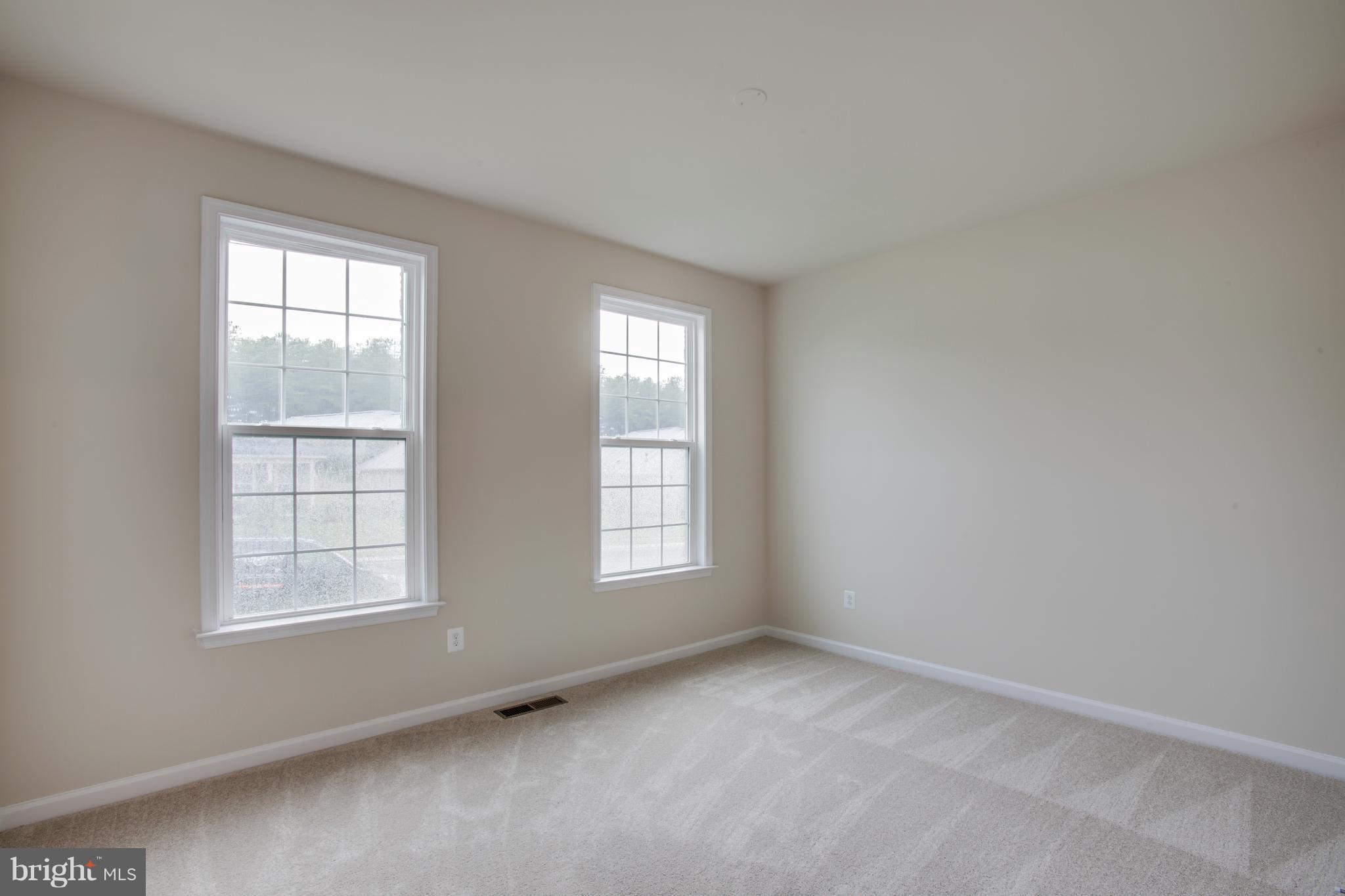 VIRGINIA HERITAGE AT LEE'S PARK - Residential