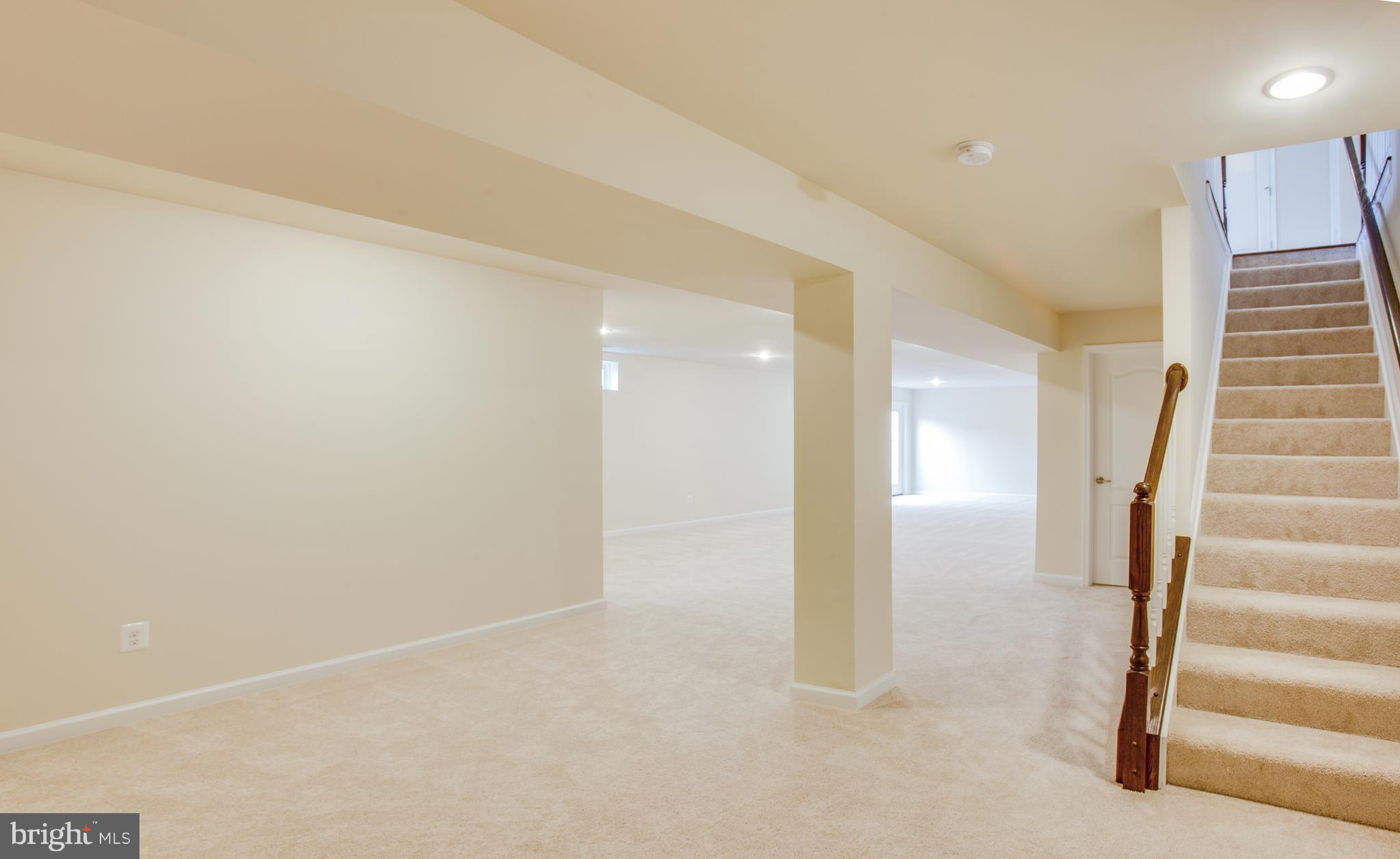 VIRGINIA HERITAGE AT LEE'S PARK - Residential