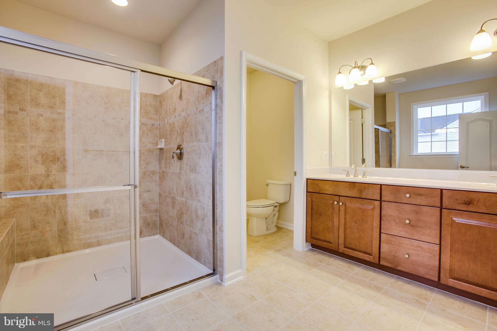 VIRGINIA HERITAGE AT LEE'S PARK - Residential