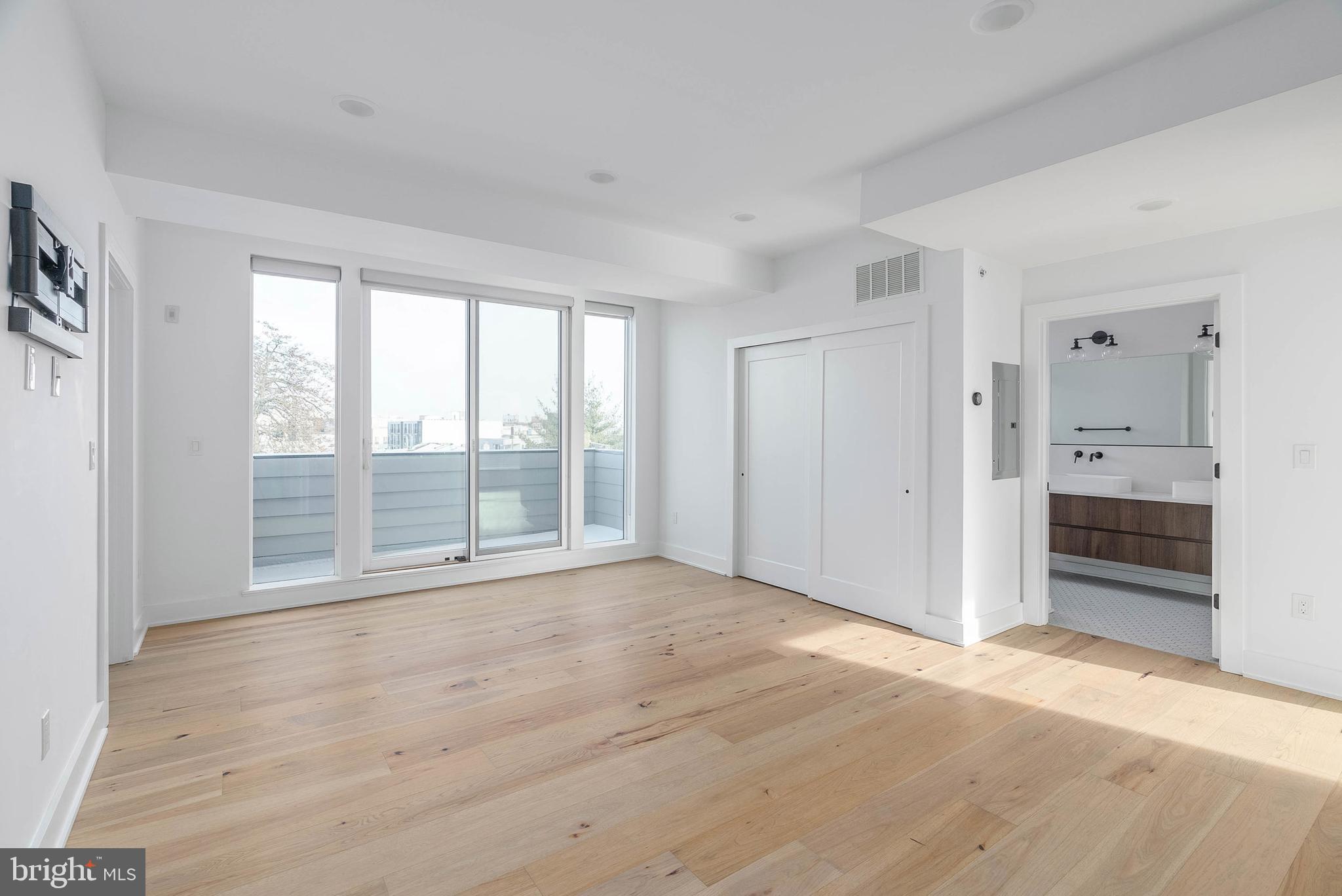 FRANCISVILLE - Residential Lease