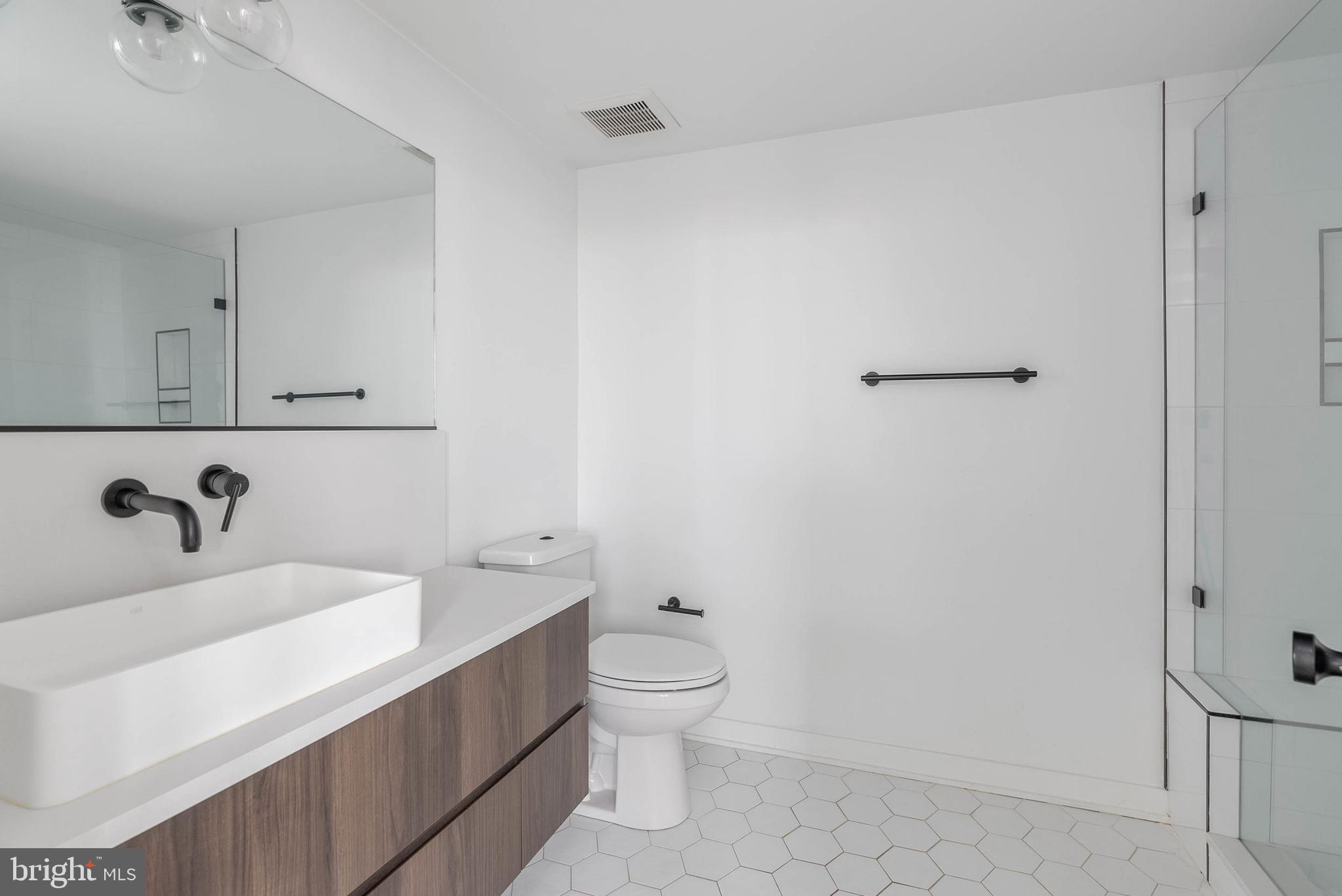 FRANCISVILLE - Residential Lease