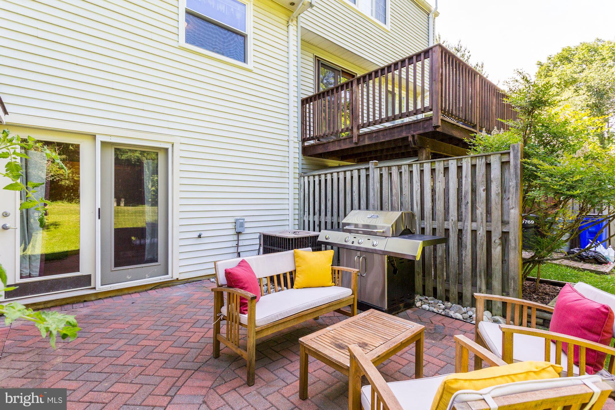 LEISHEAR VILLAGE - Residential