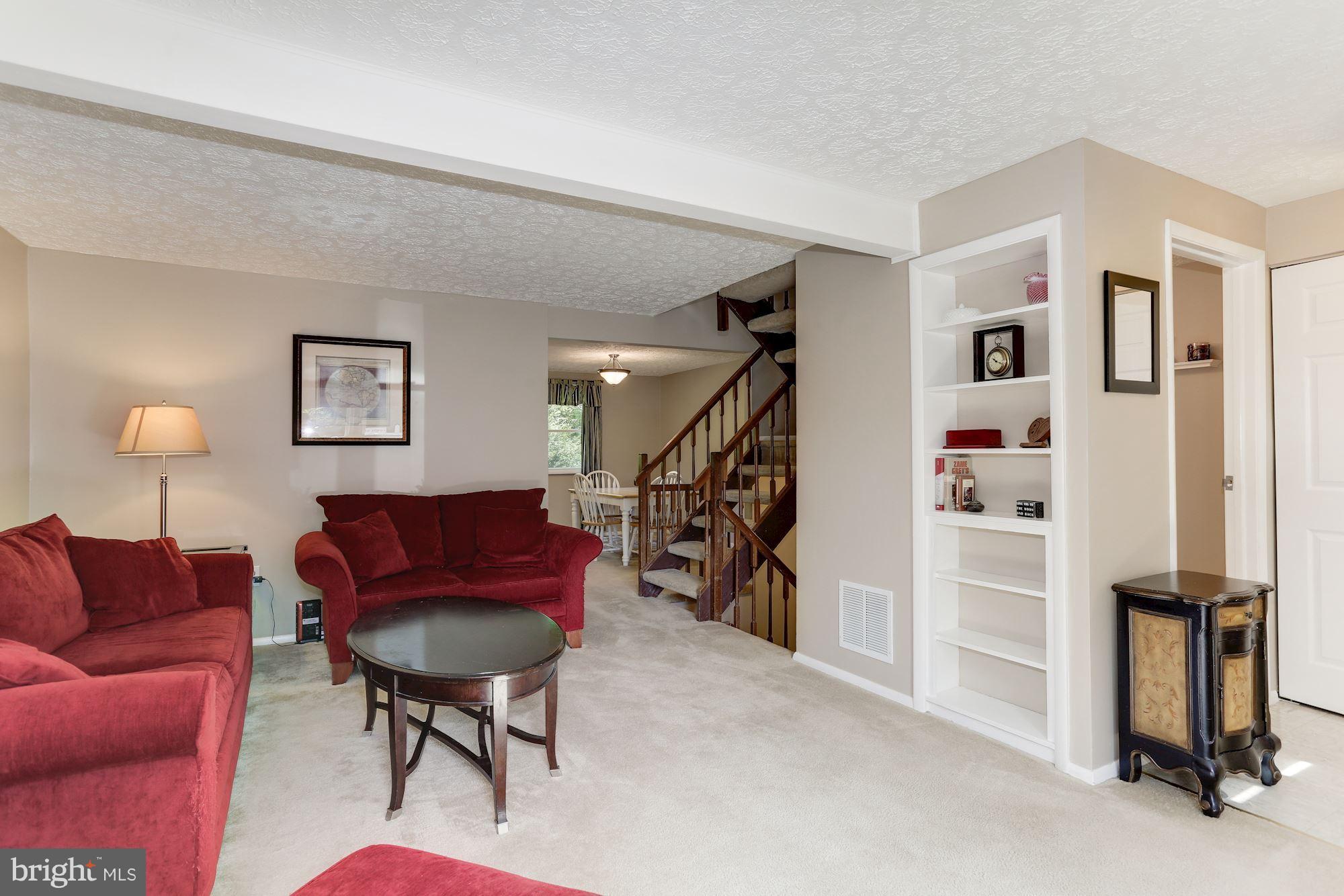 LEISHEAR VILLAGE - Residential