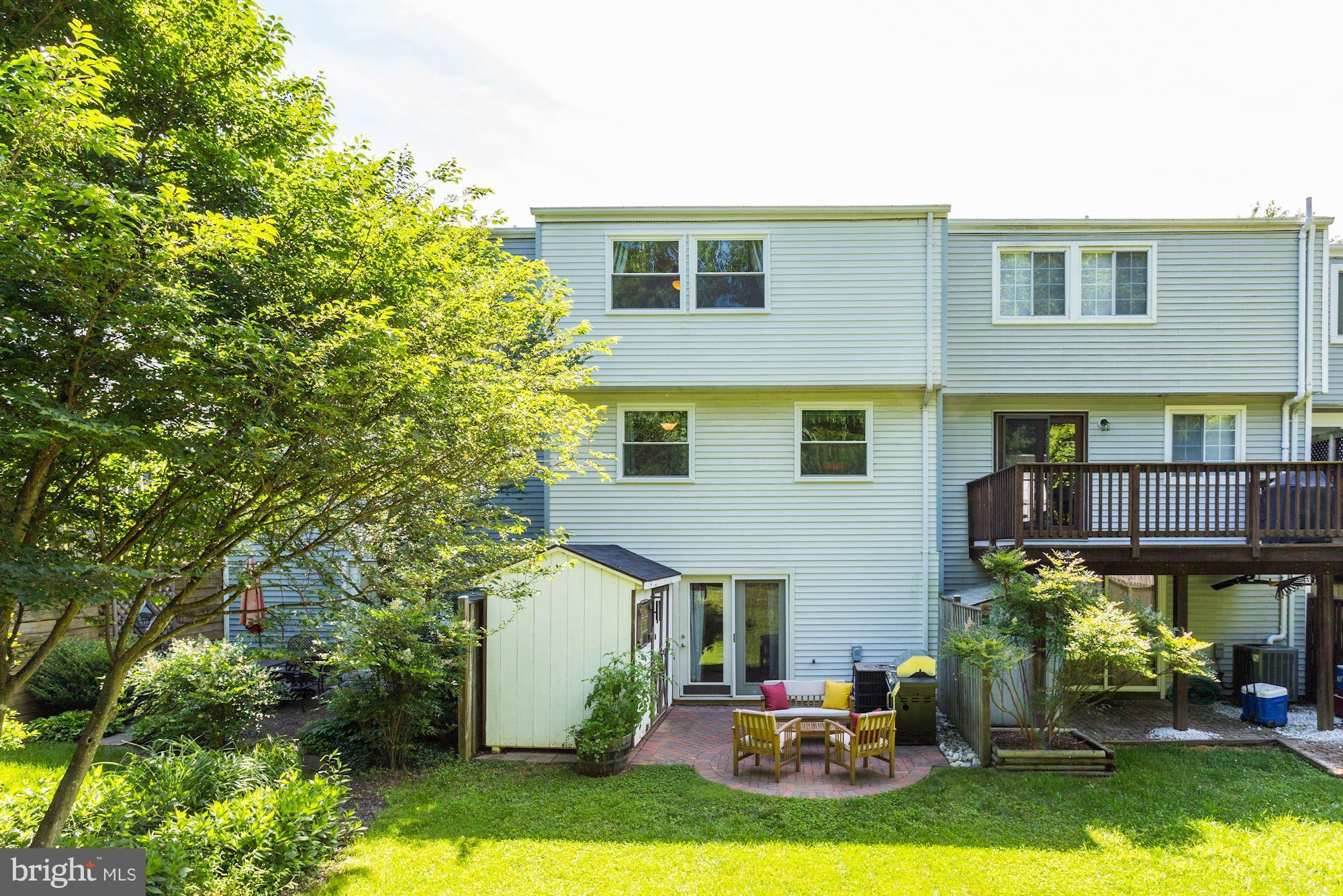 LEISHEAR VILLAGE - Residential