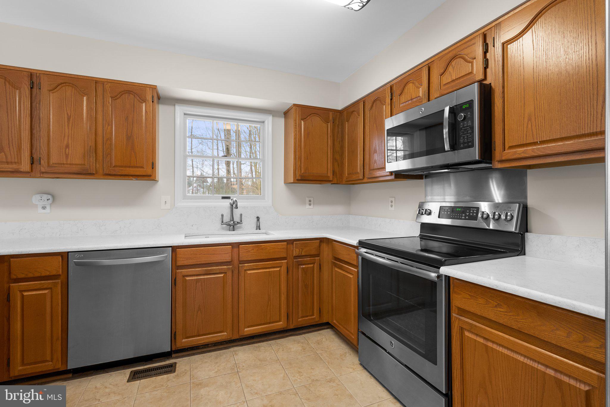 OLD STAGE KNOLLS PLAT TW - Residential