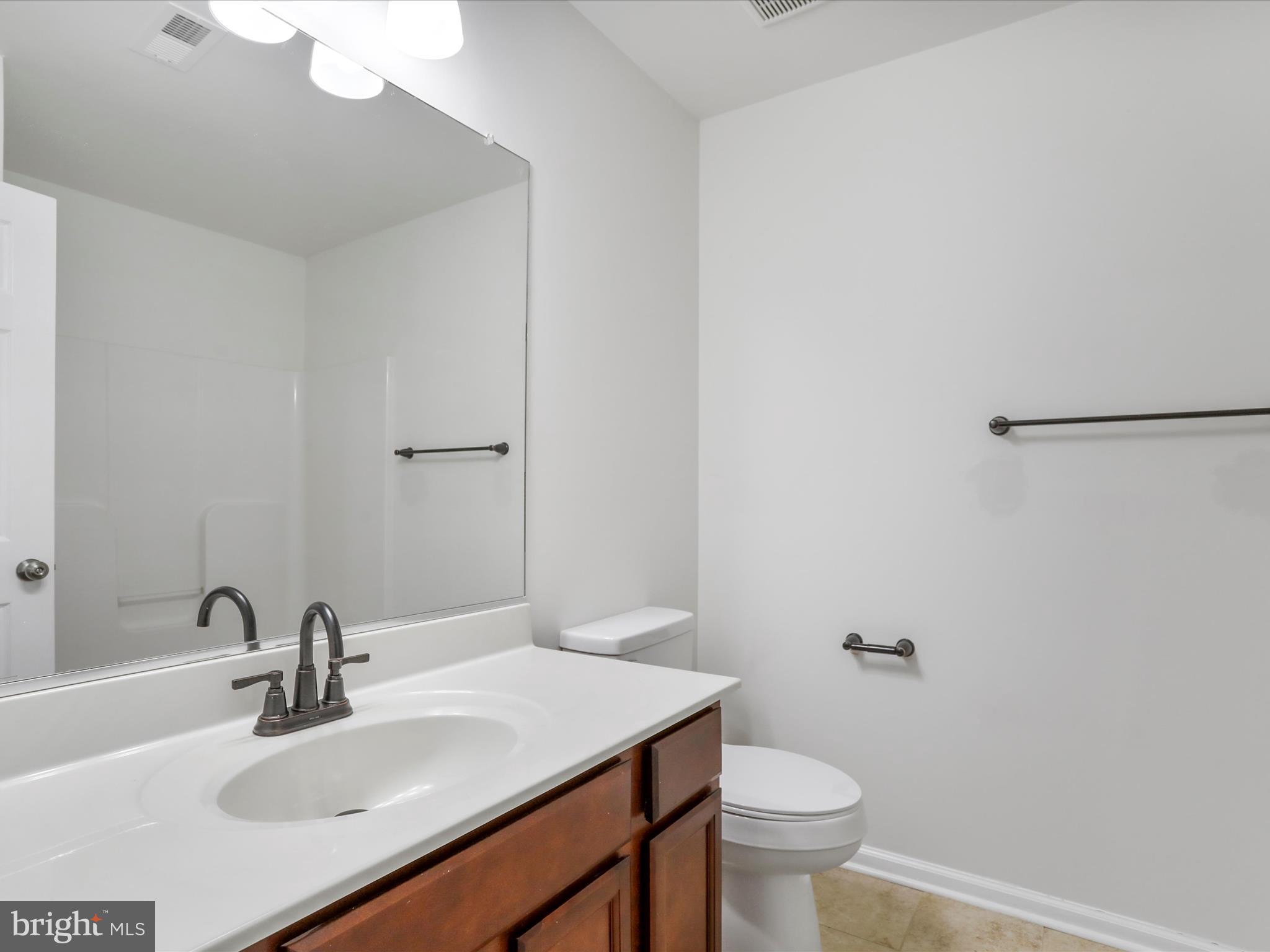 TOWNES AT OAKHURST - Residential