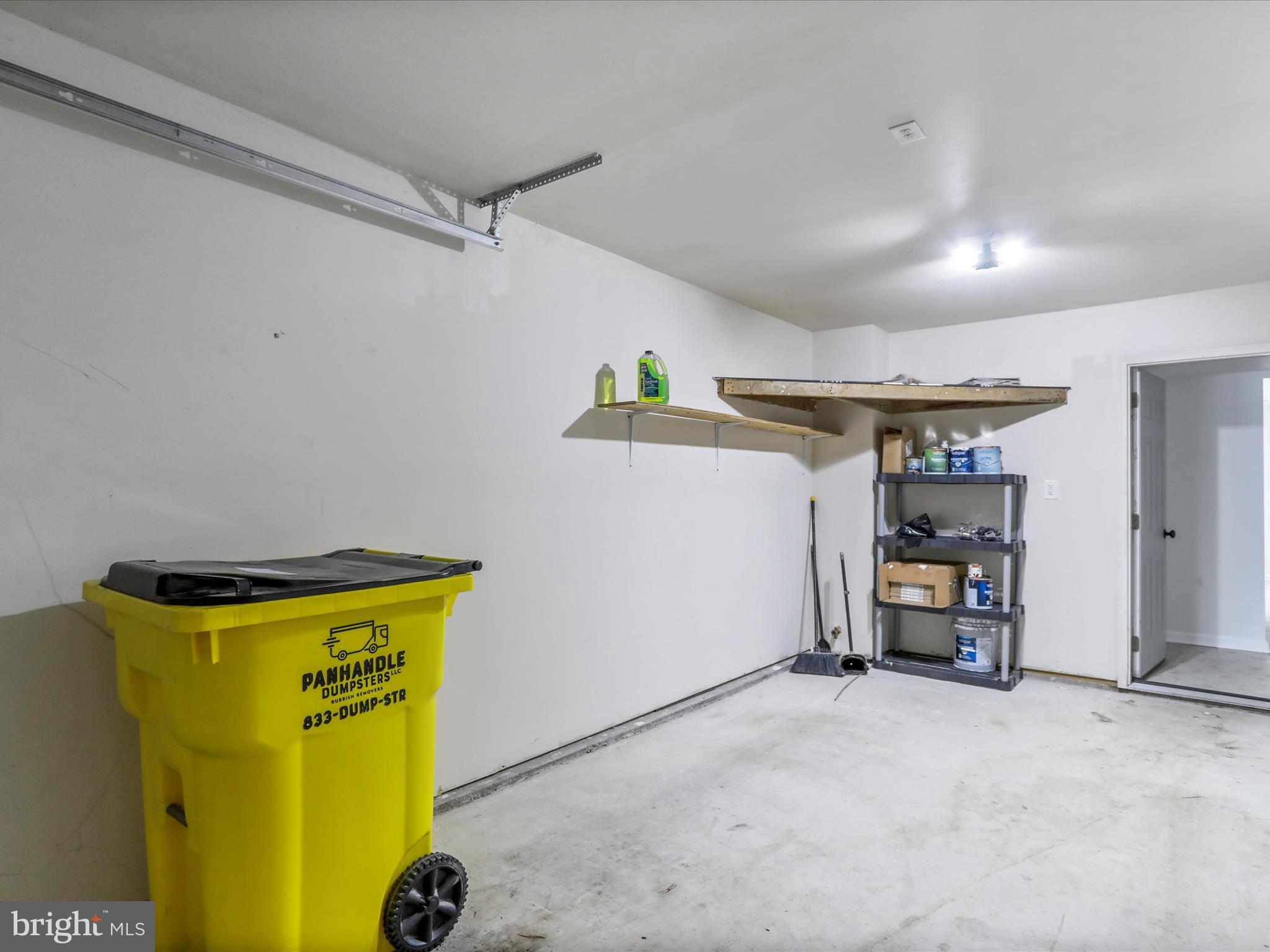 TOWNES AT OAKHURST - Residential