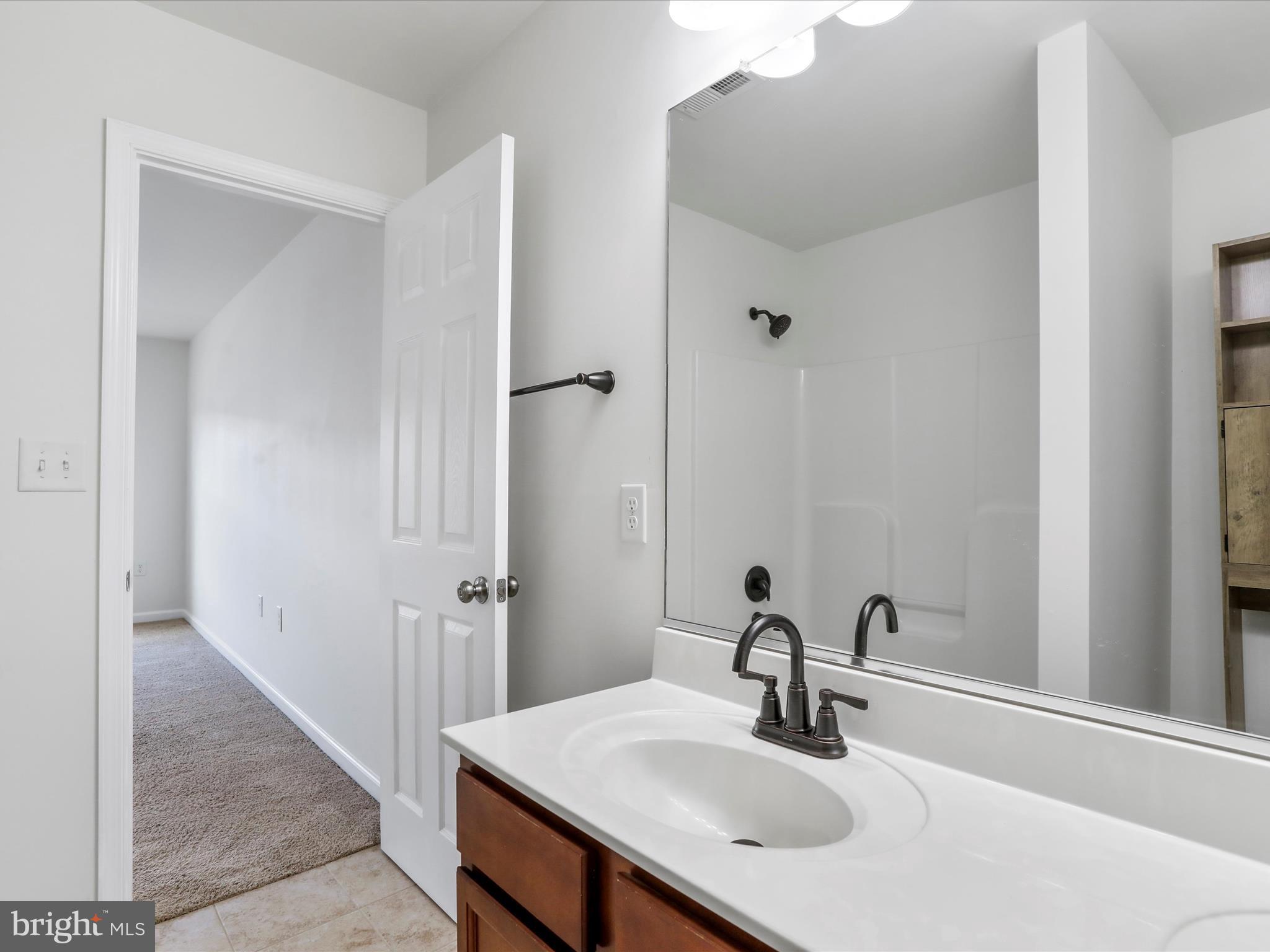 TOWNES AT OAKHURST - Residential