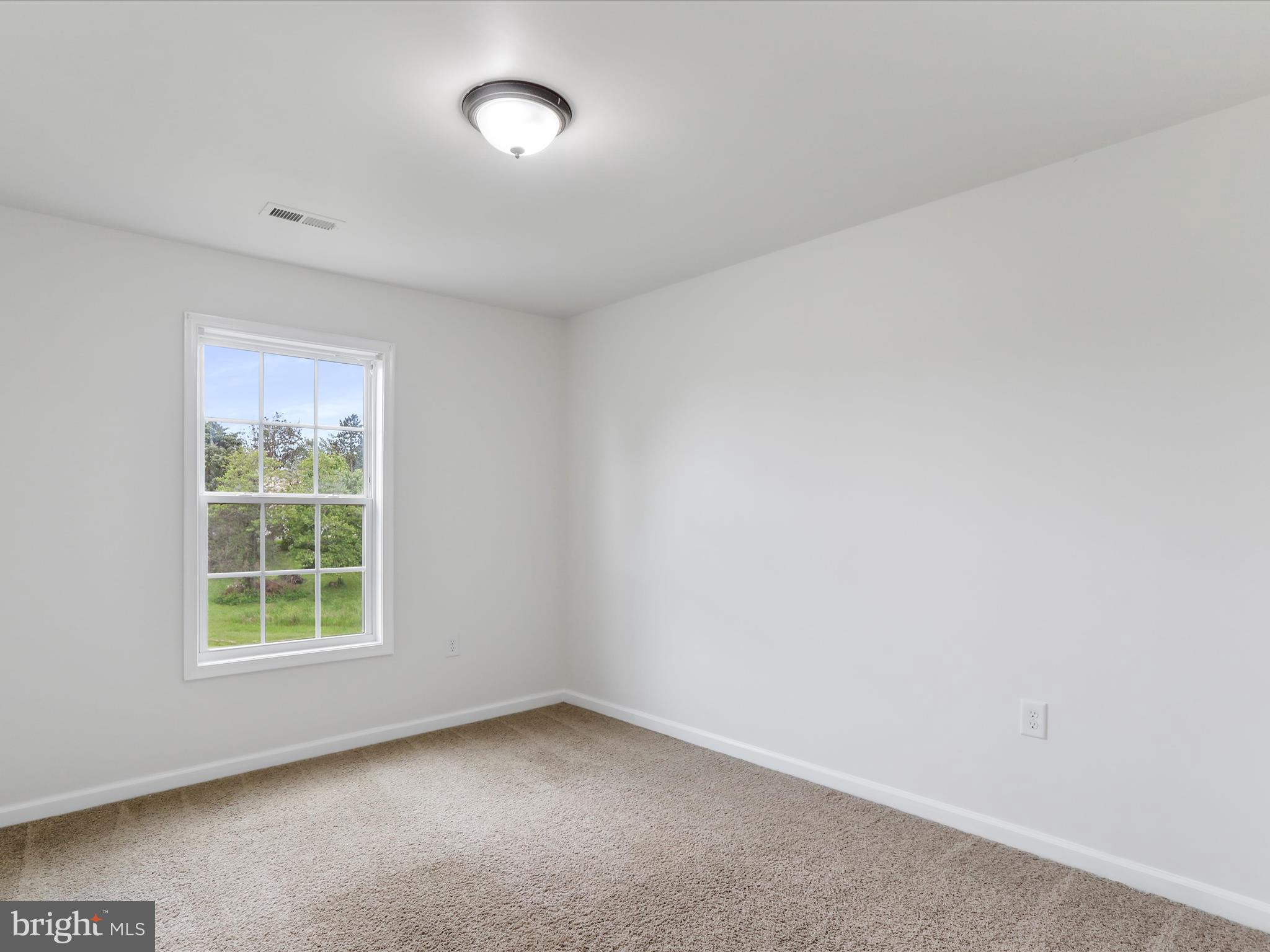 TOWNES AT OAKHURST - Residential