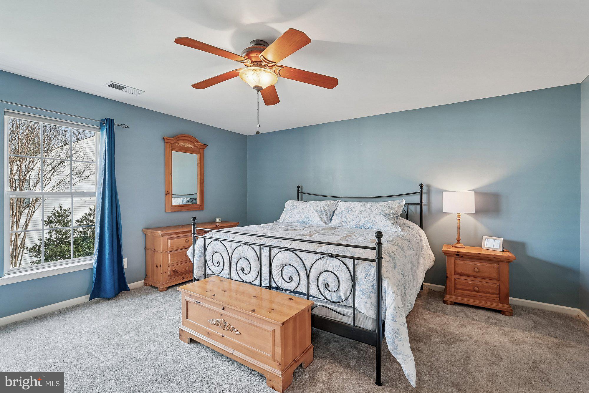 VIRGINIA OAKS - Residential