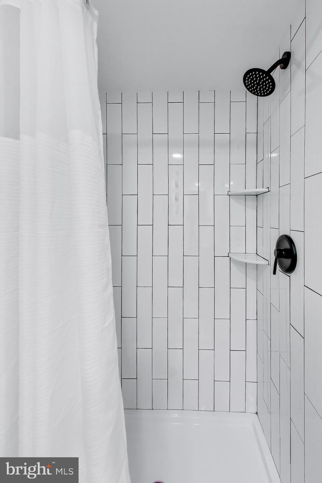 CARLSON SPRINGS - Residential