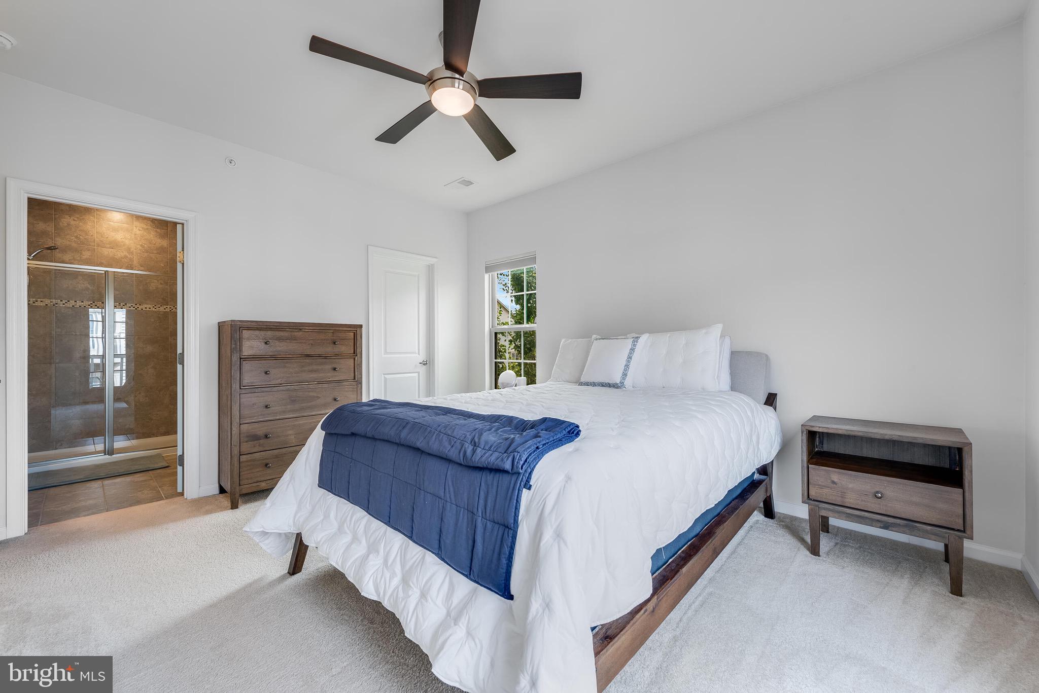 VIRGINIA MANOR - Residential Lease