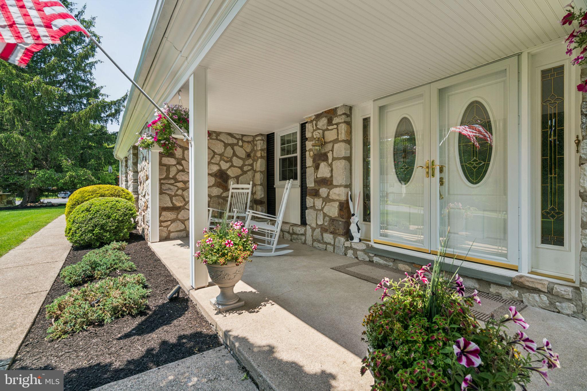 HUNTERS RUN - Residential