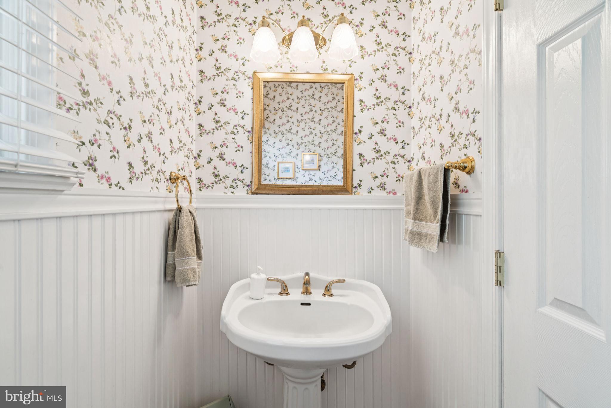 HUNTERS RUN - Residential