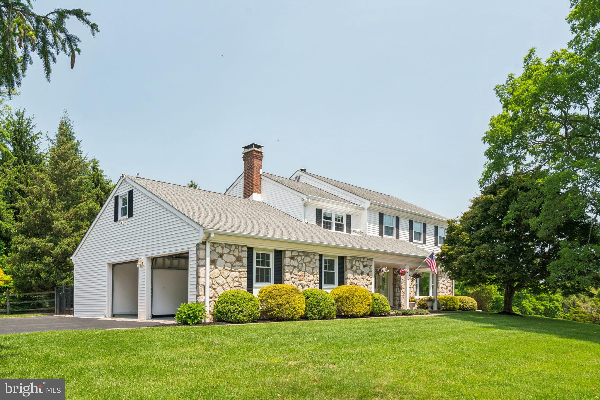 HUNTERS RUN - Residential