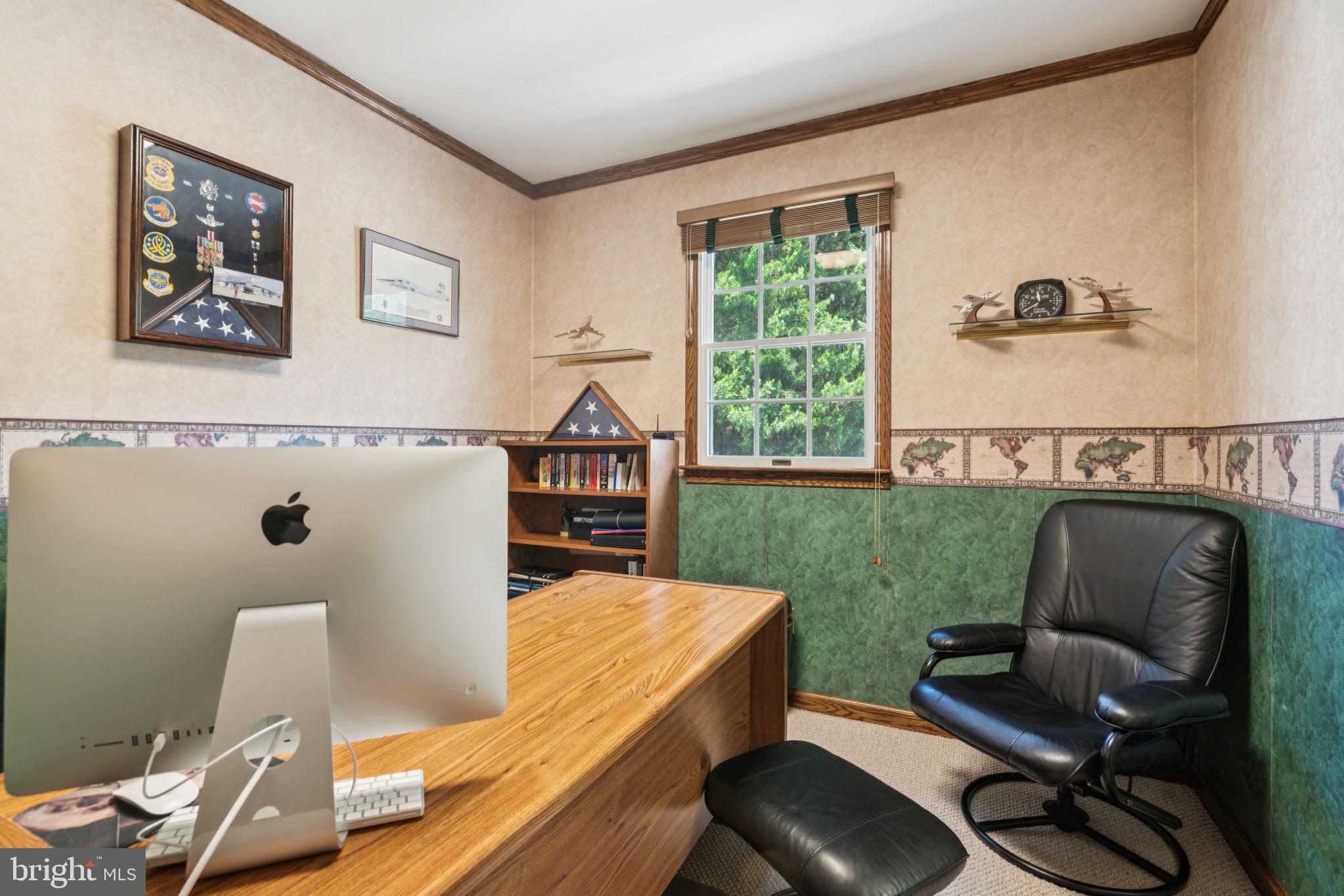 HUNTERS RUN - Residential