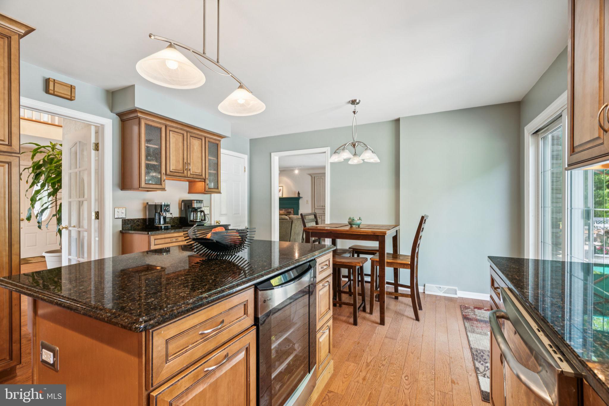 HUNTERS RUN - Residential