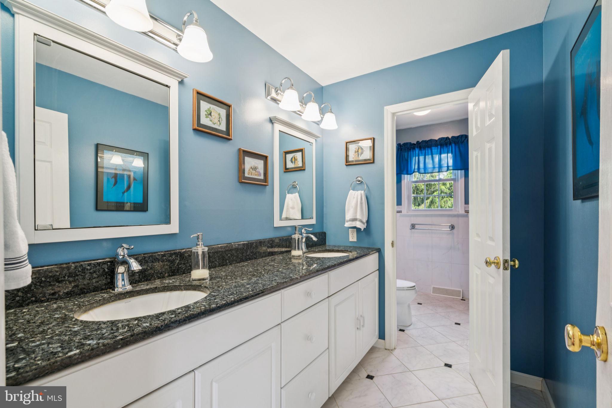 HUNTERS RUN - Residential