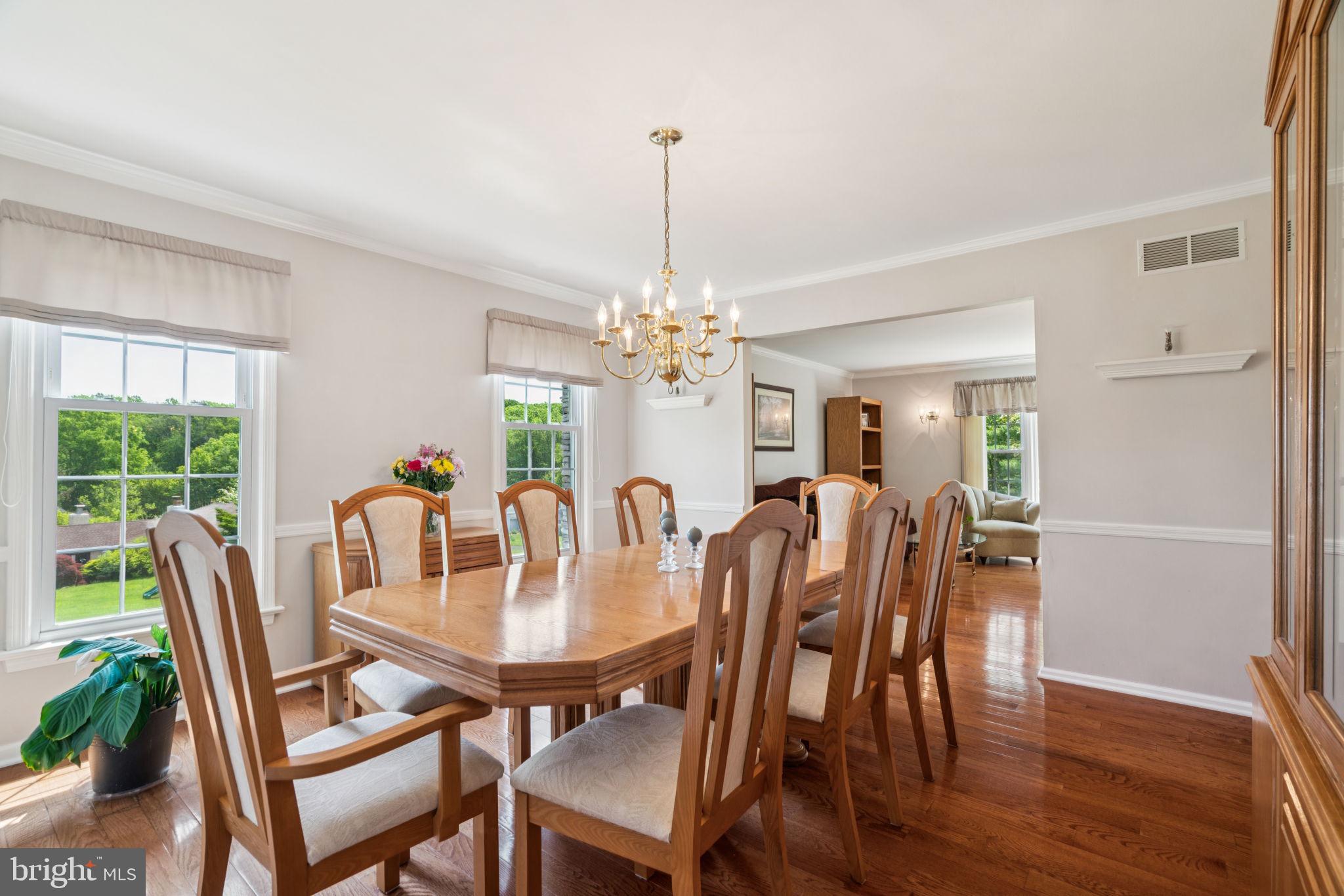 HUNTERS RUN - Residential