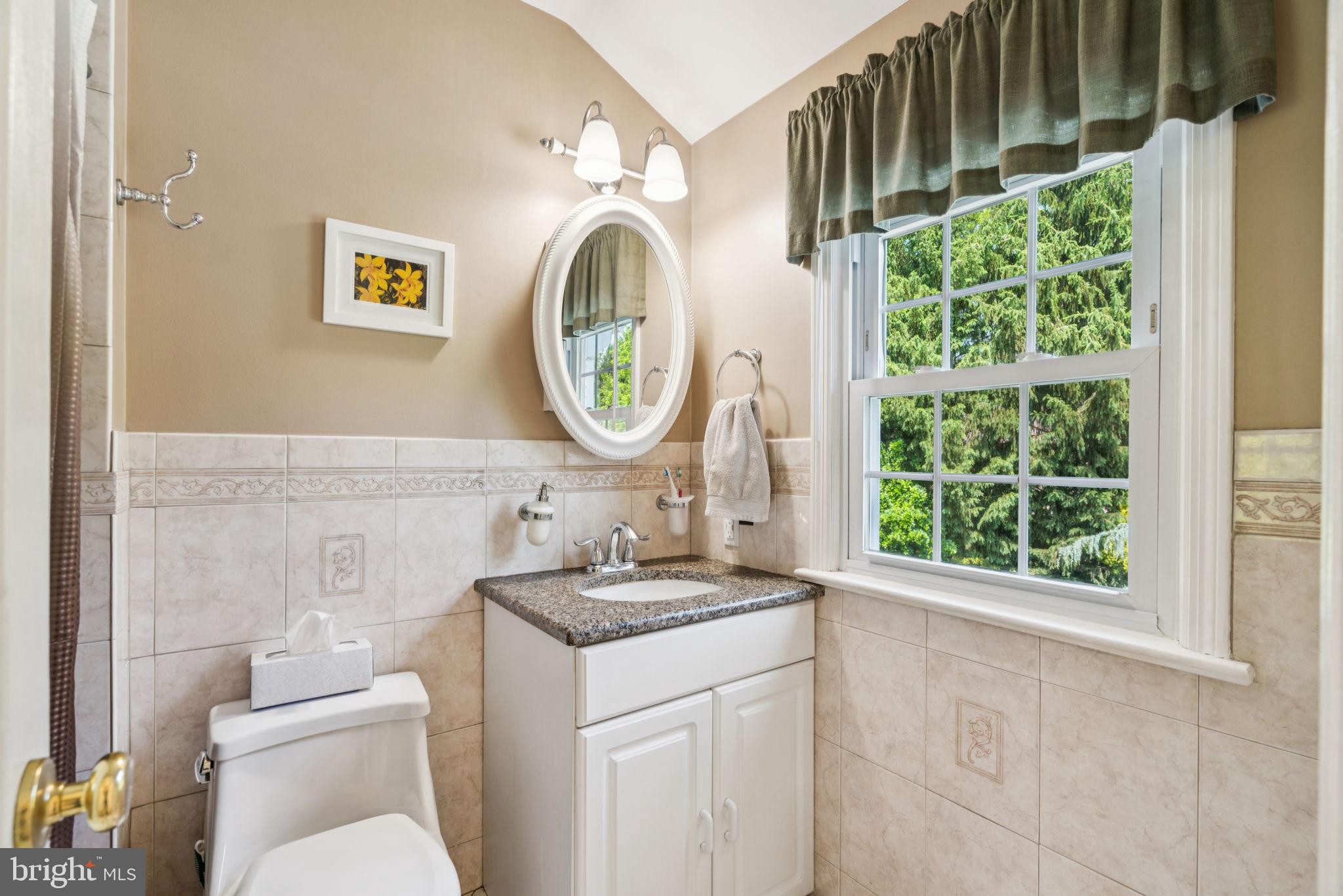 HUNTERS RUN - Residential