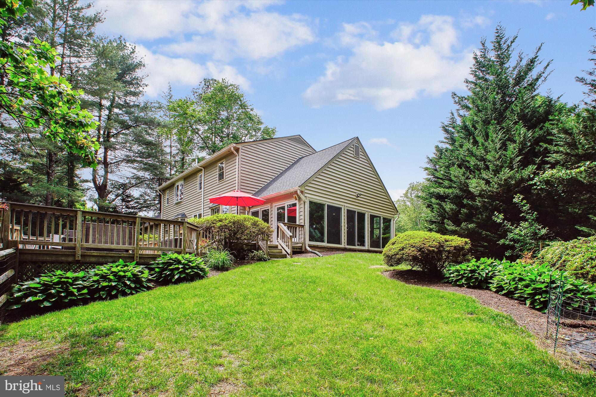 LOCUST HILL - Residential