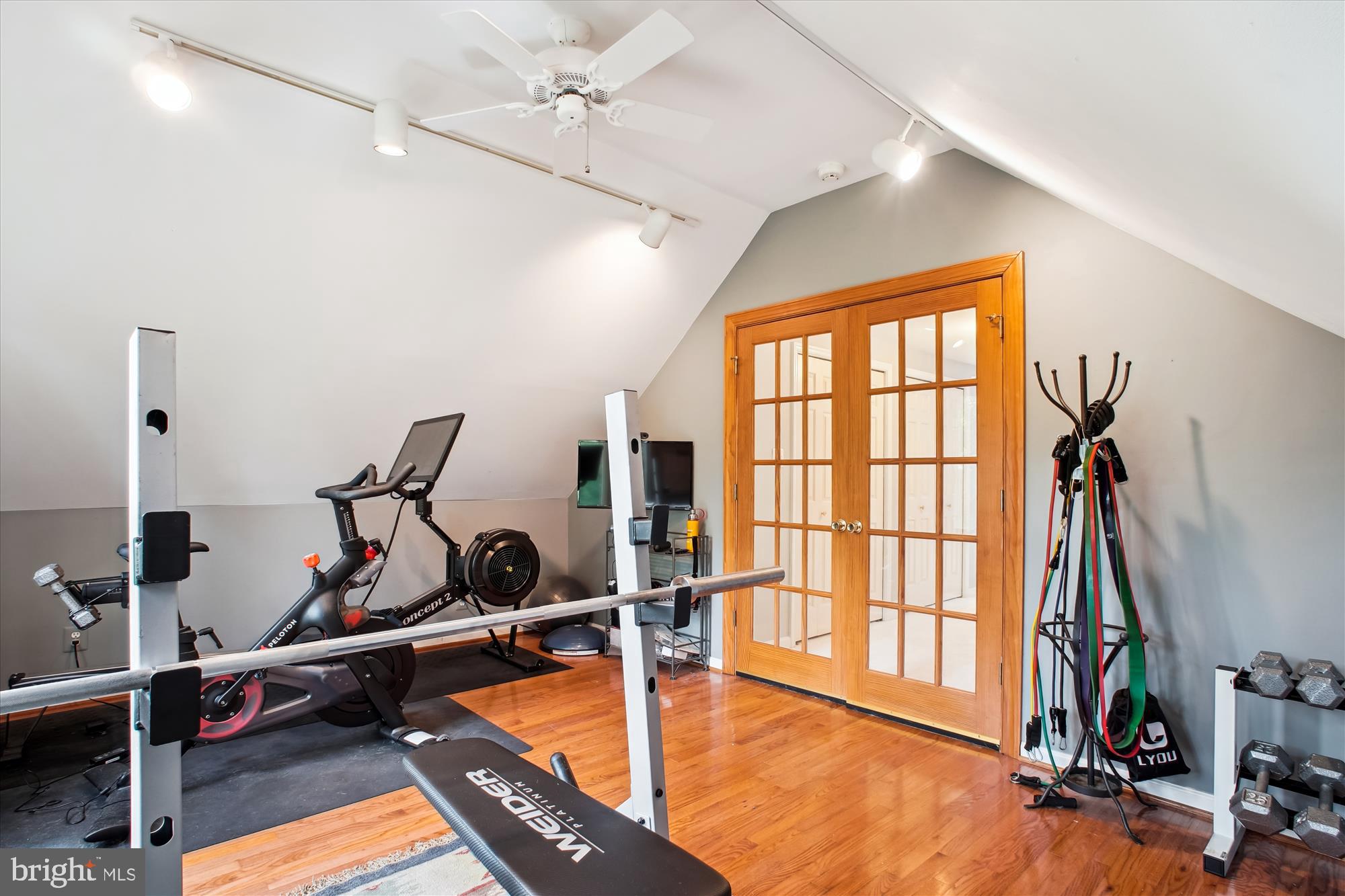 LOCUST HILL - Residential