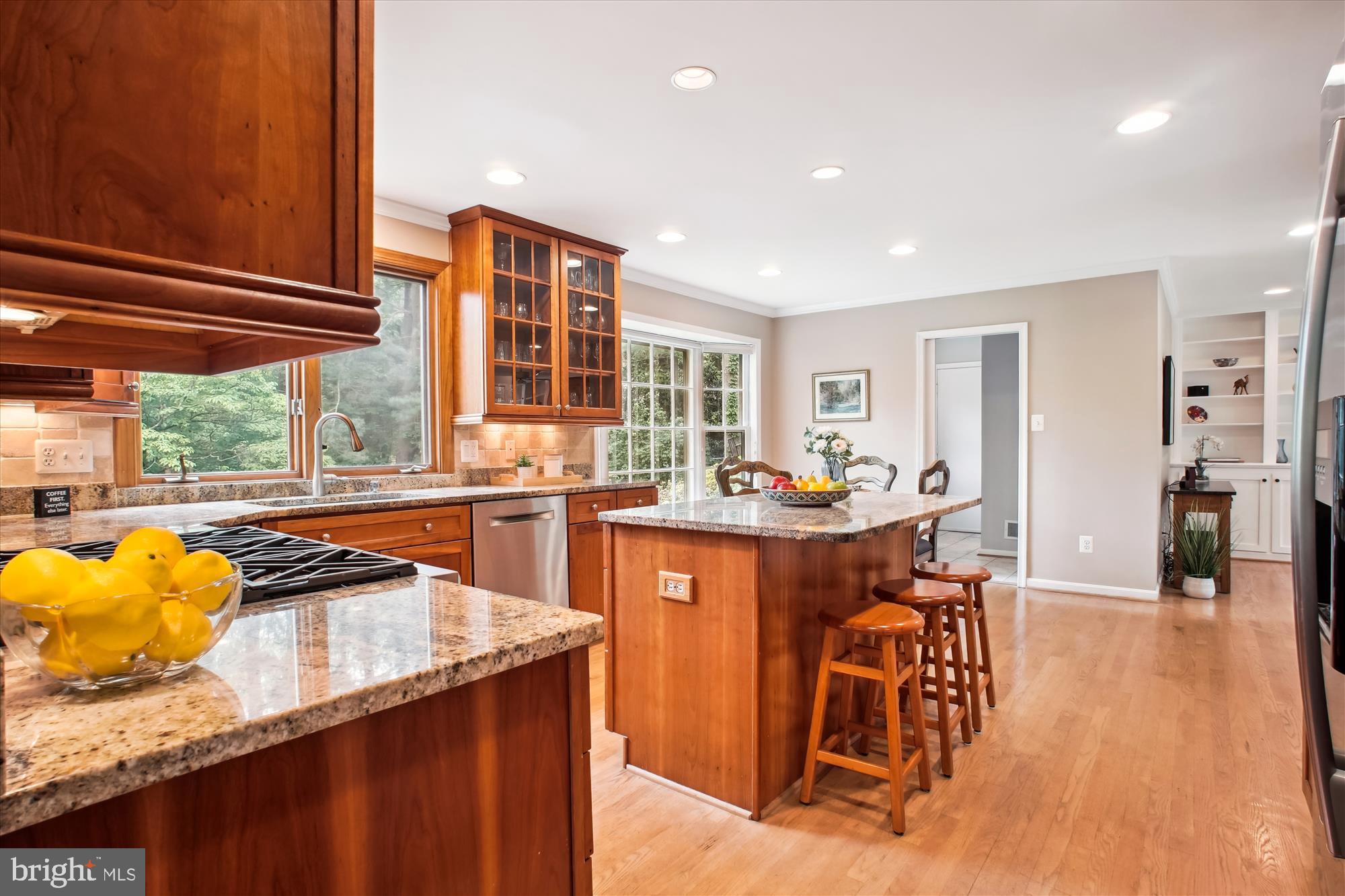 LOCUST HILL - Residential