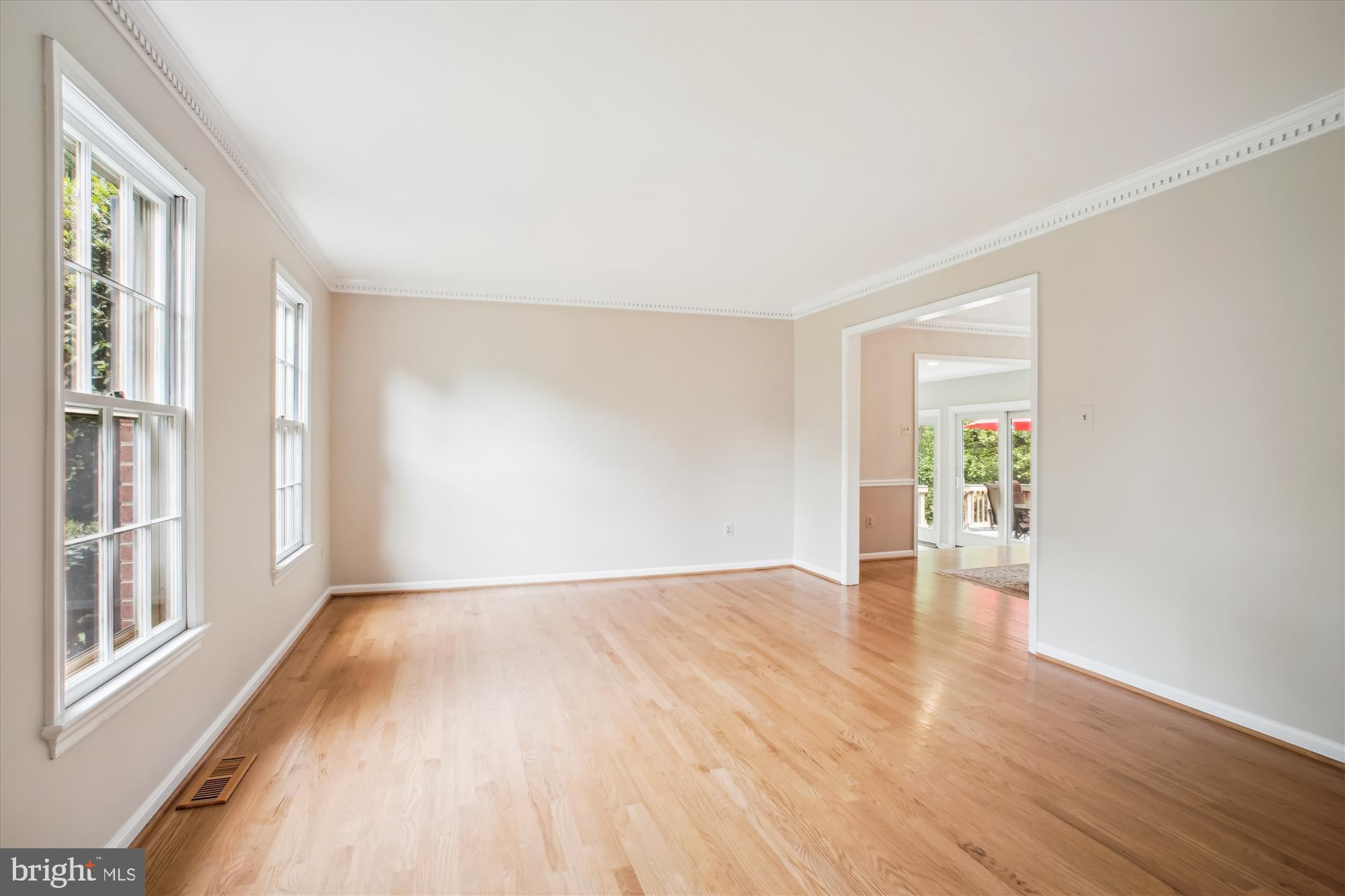 LOCUST HILL - Residential