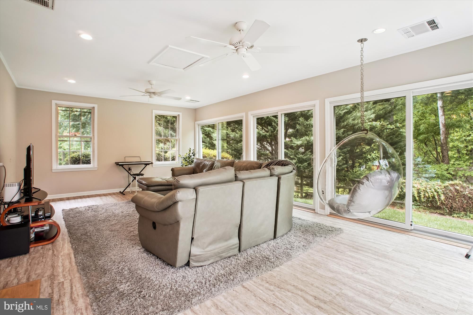 LOCUST HILL - Residential